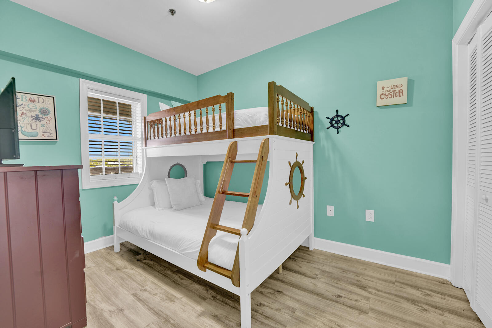 VILLAGE OF SOUTH WALTON BEACH - Residential