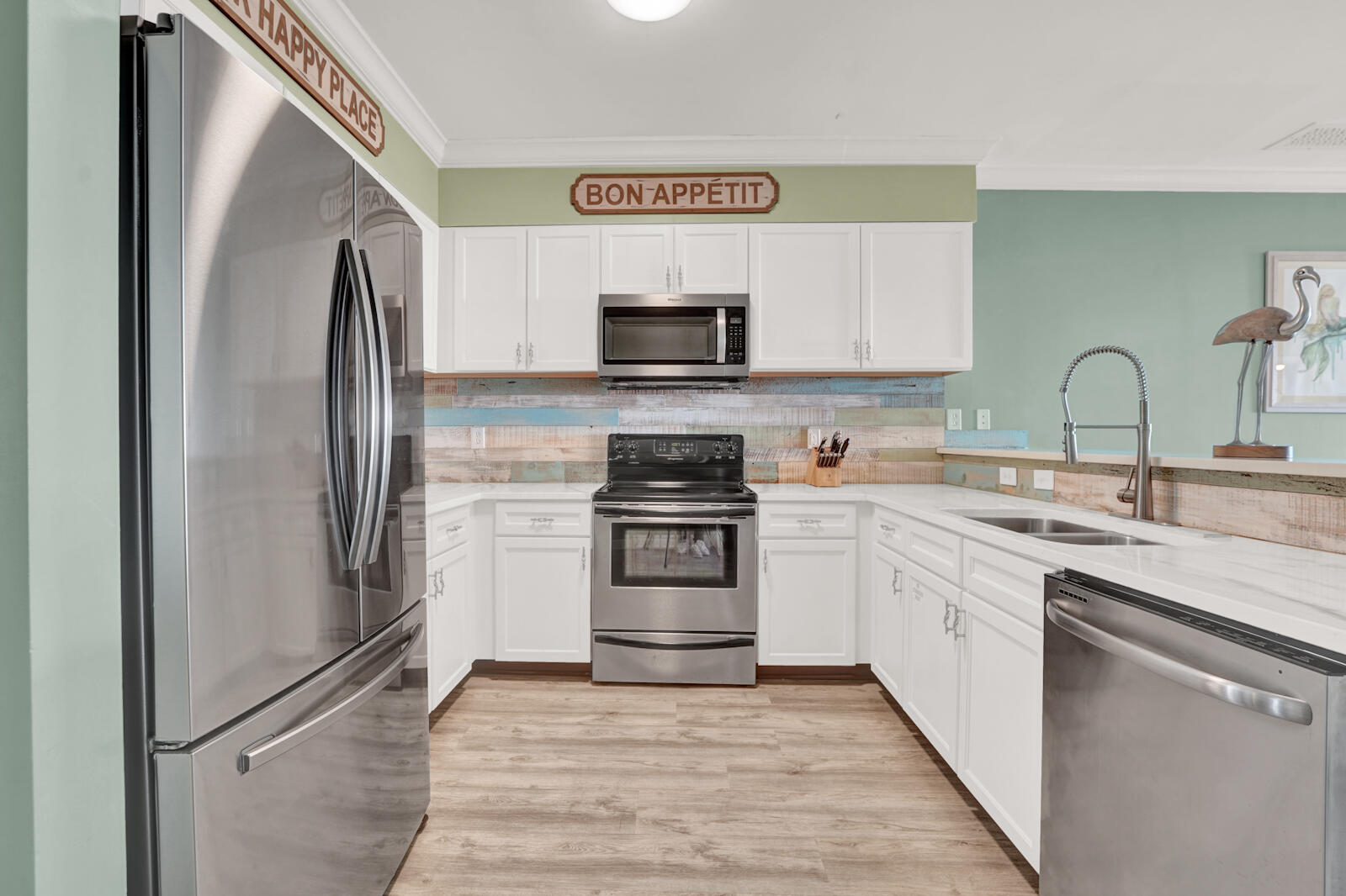 VILLAGE OF SOUTH WALTON BEACH - Residential
