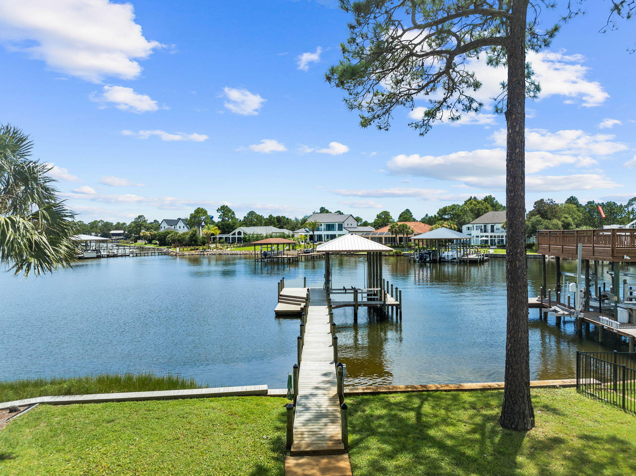 Grand Cove in Driftwood Estates - Residential