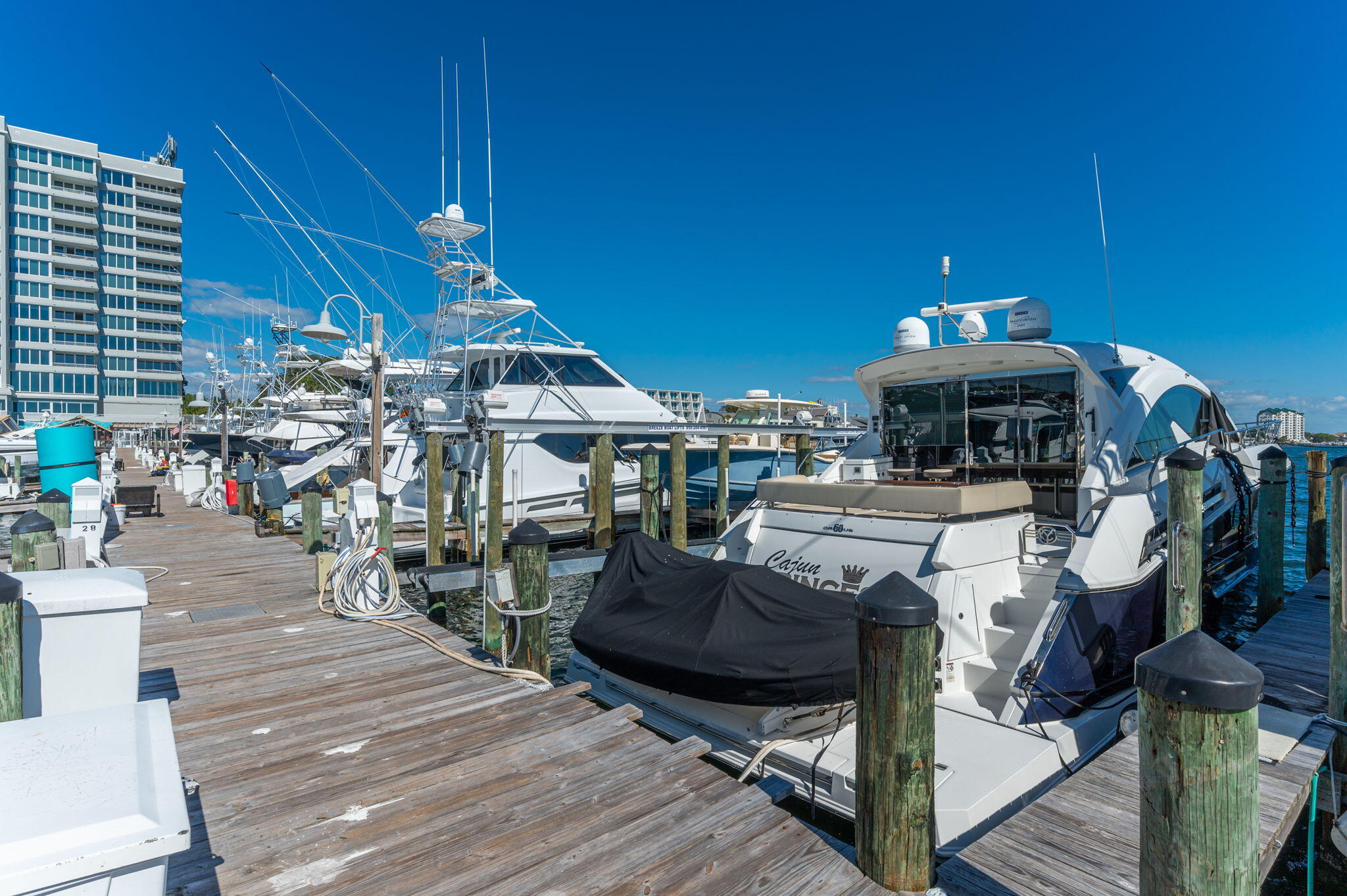 DESTIN YACHT CLUB - Residential