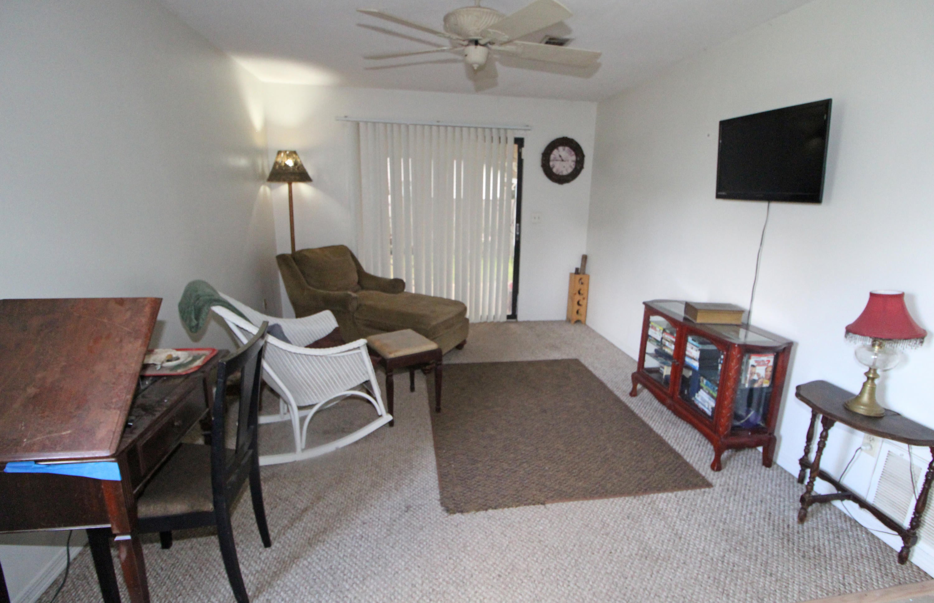 HILLTOP ACRES - Residential