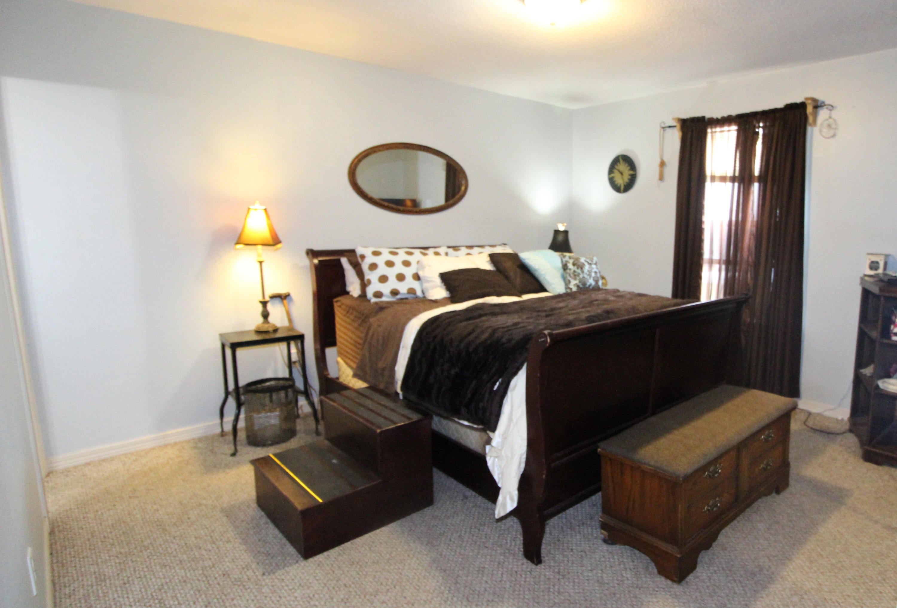 HILLTOP ACRES - Residential