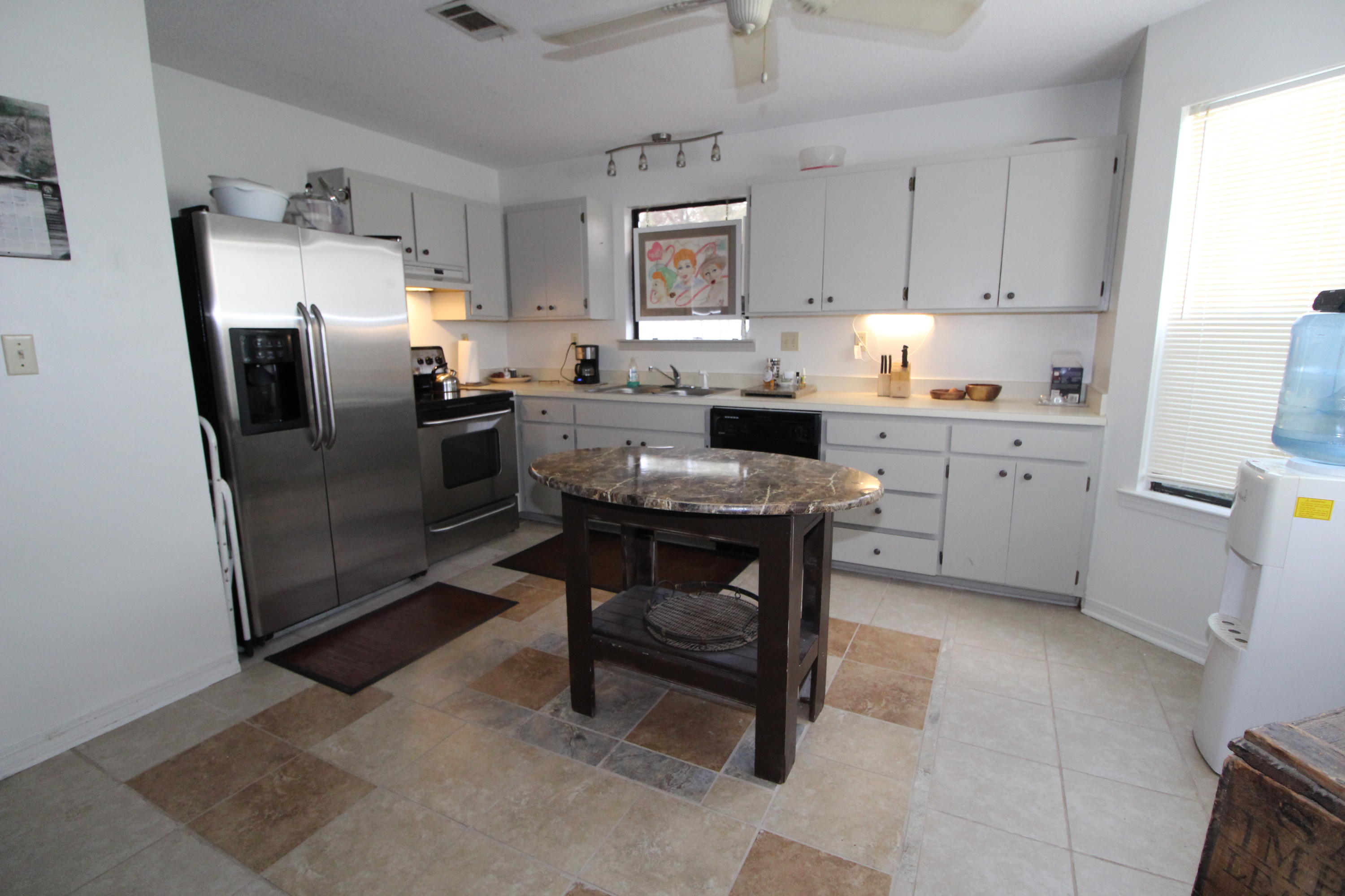 HILLTOP ACRES - Residential