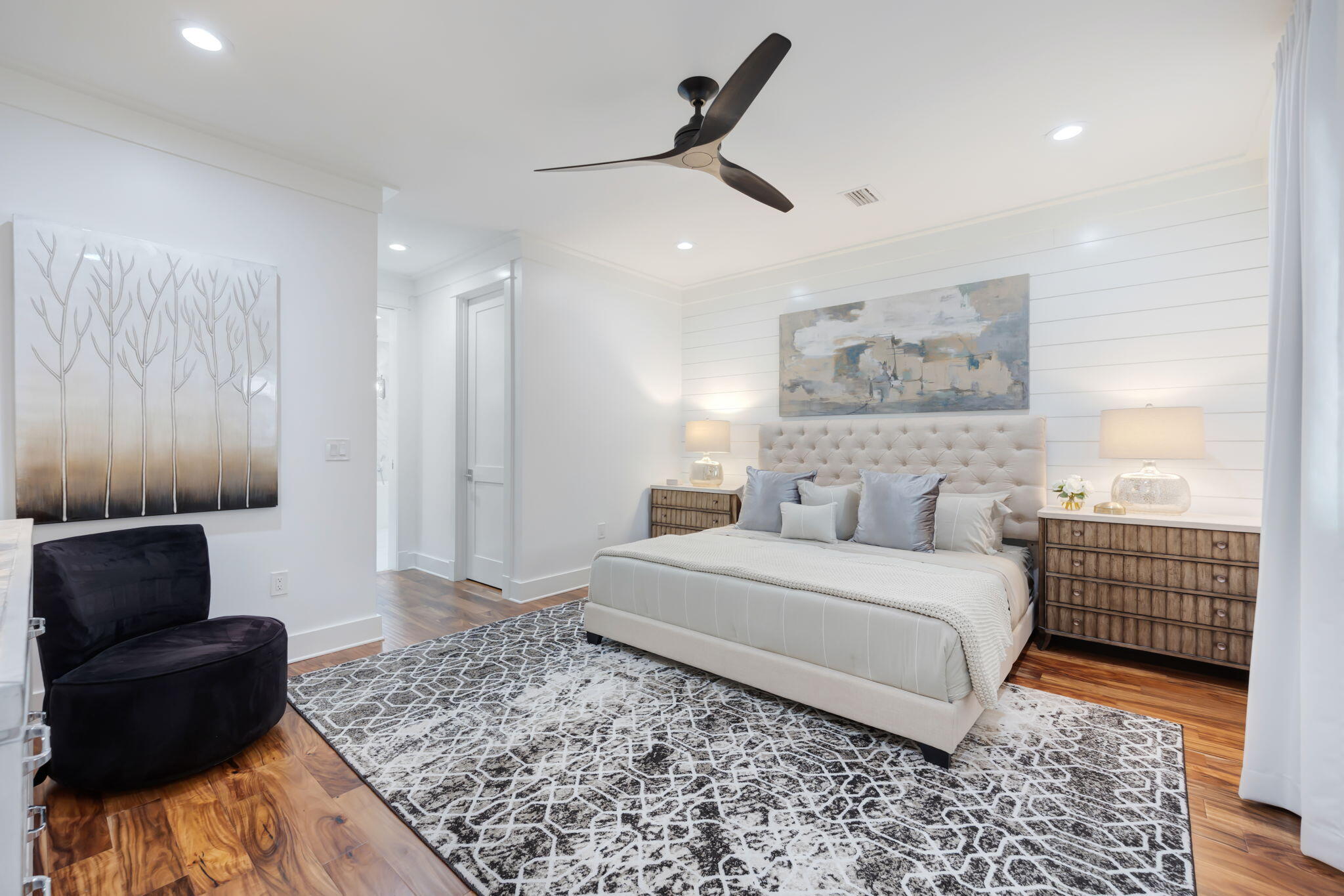 SEABREEZE - Residential