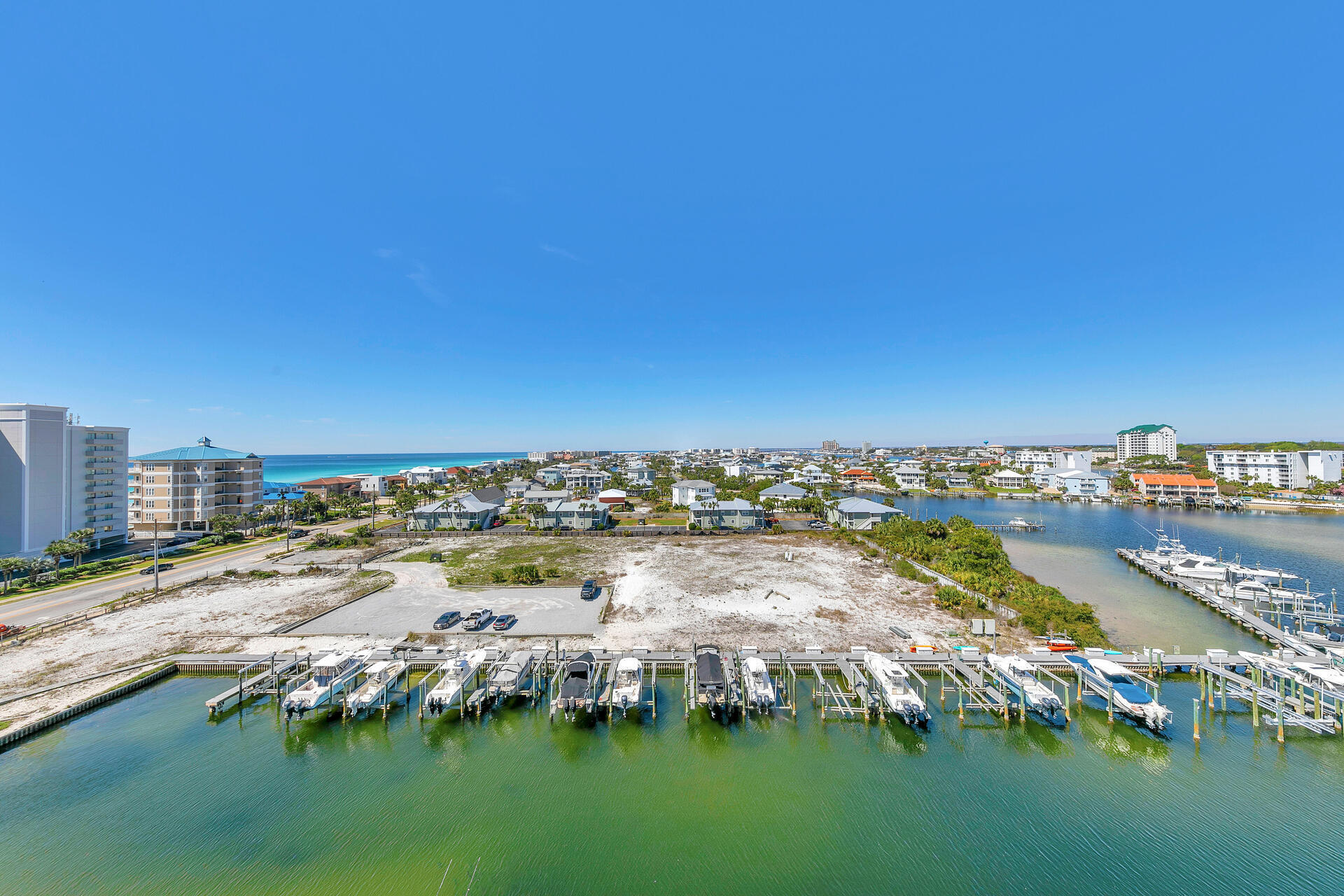 HARBOR LANDING - Residential