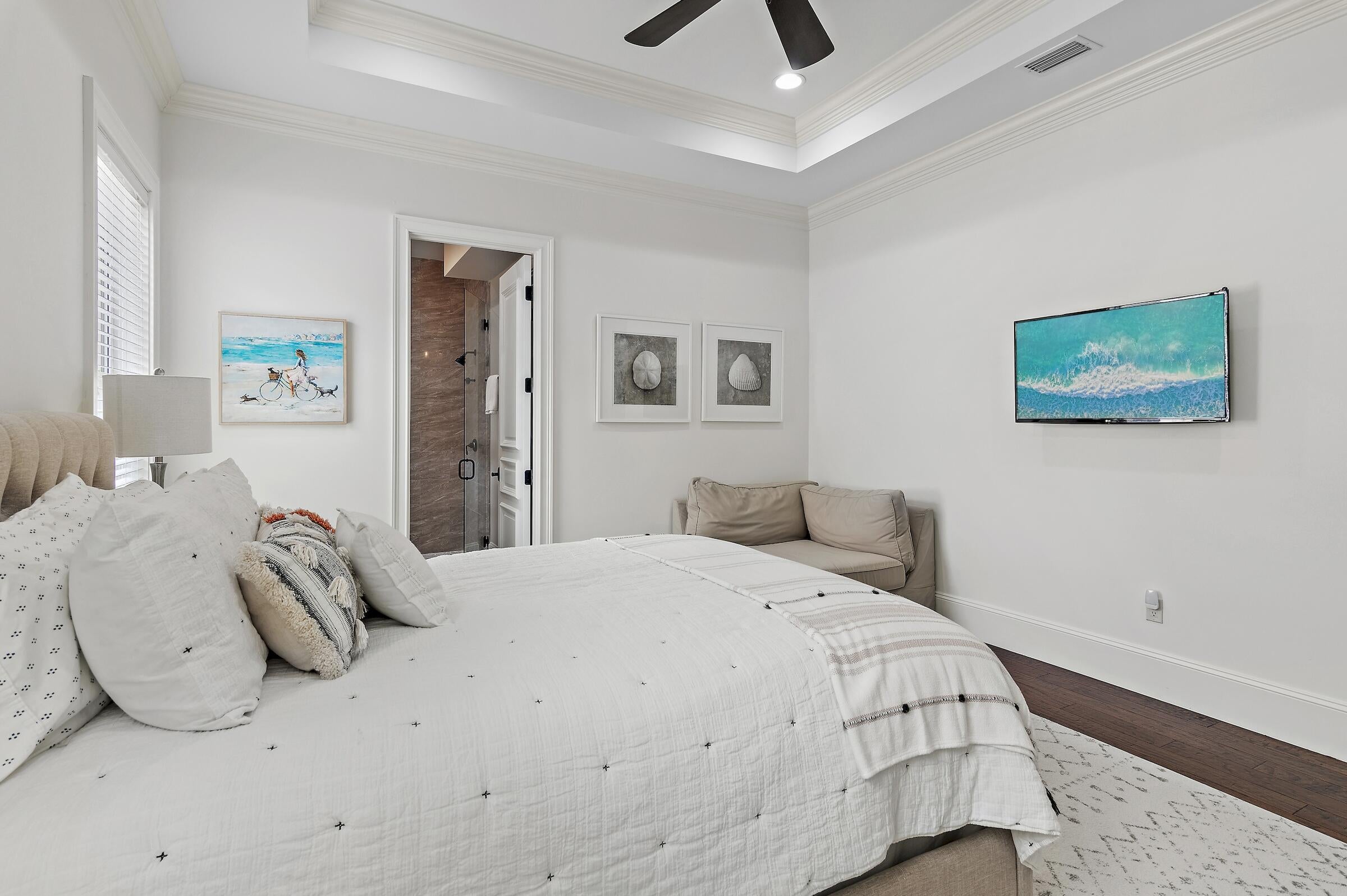 BURNT PINE - Residential