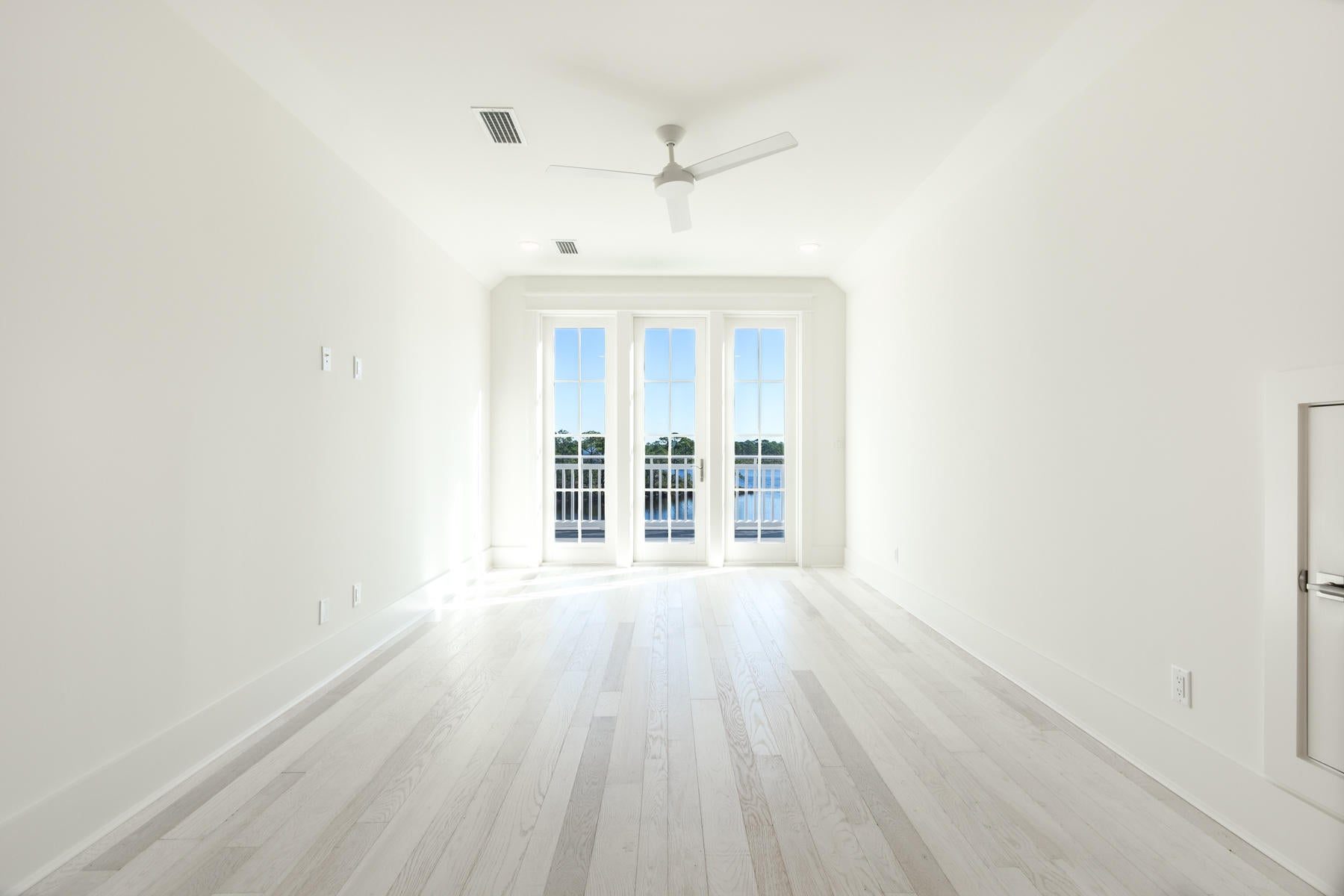 GRAYTON BEACH - Residential
