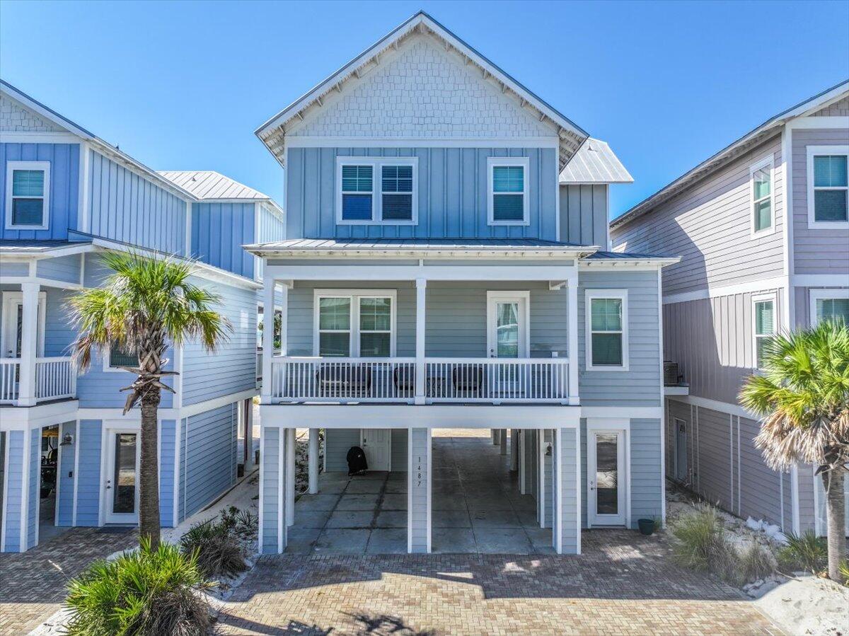 BY THE SEA - Residential