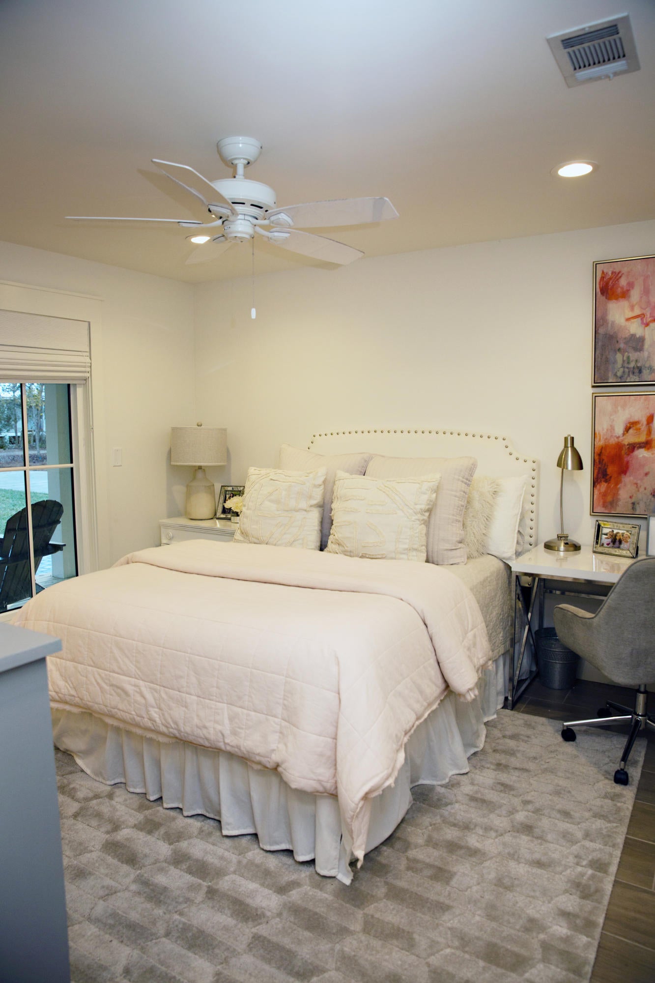 MAGNOLIA BEACH - Residential