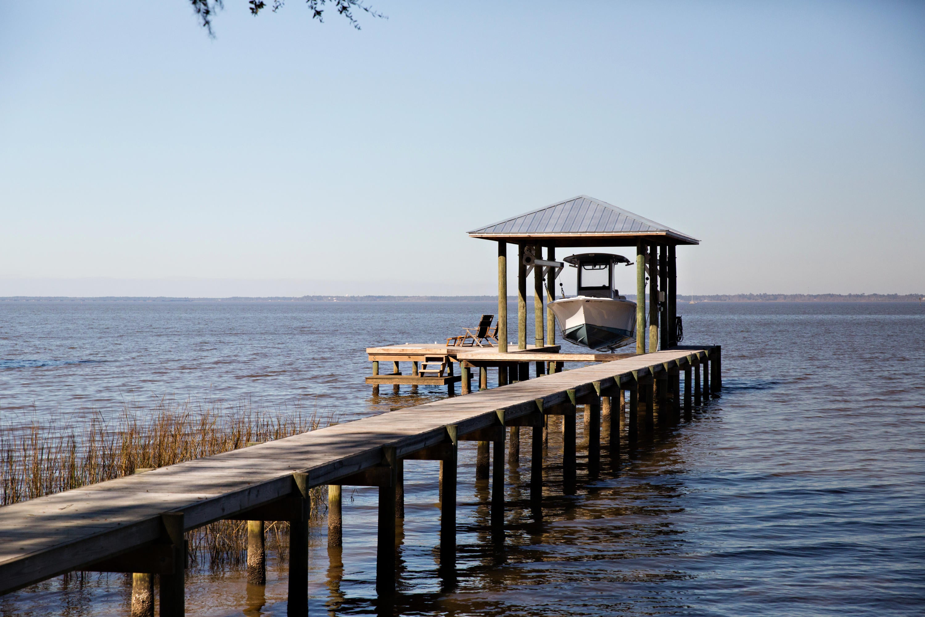 MAGNOLIA BEACH - Residential