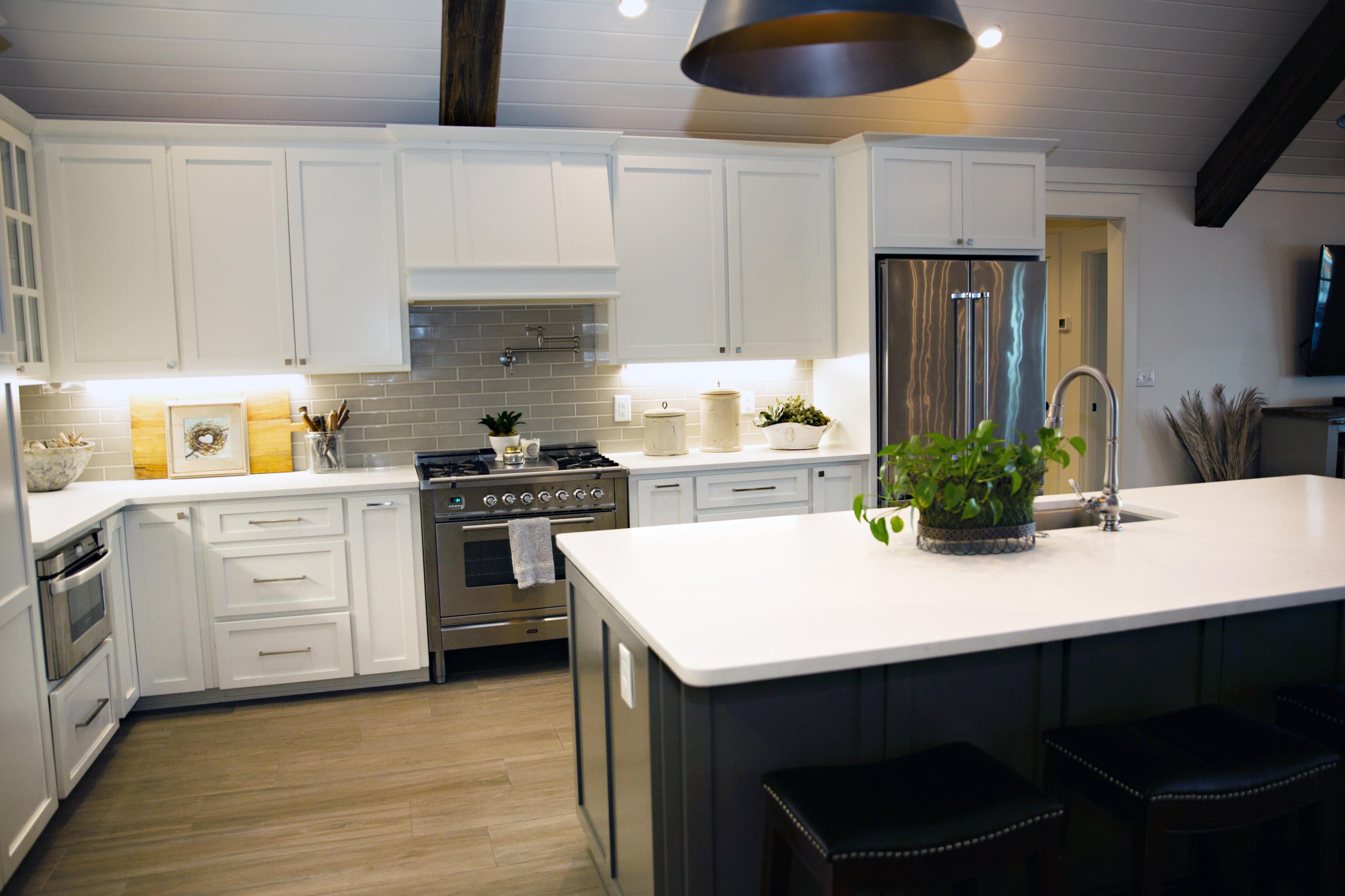 MAGNOLIA BEACH - Residential
