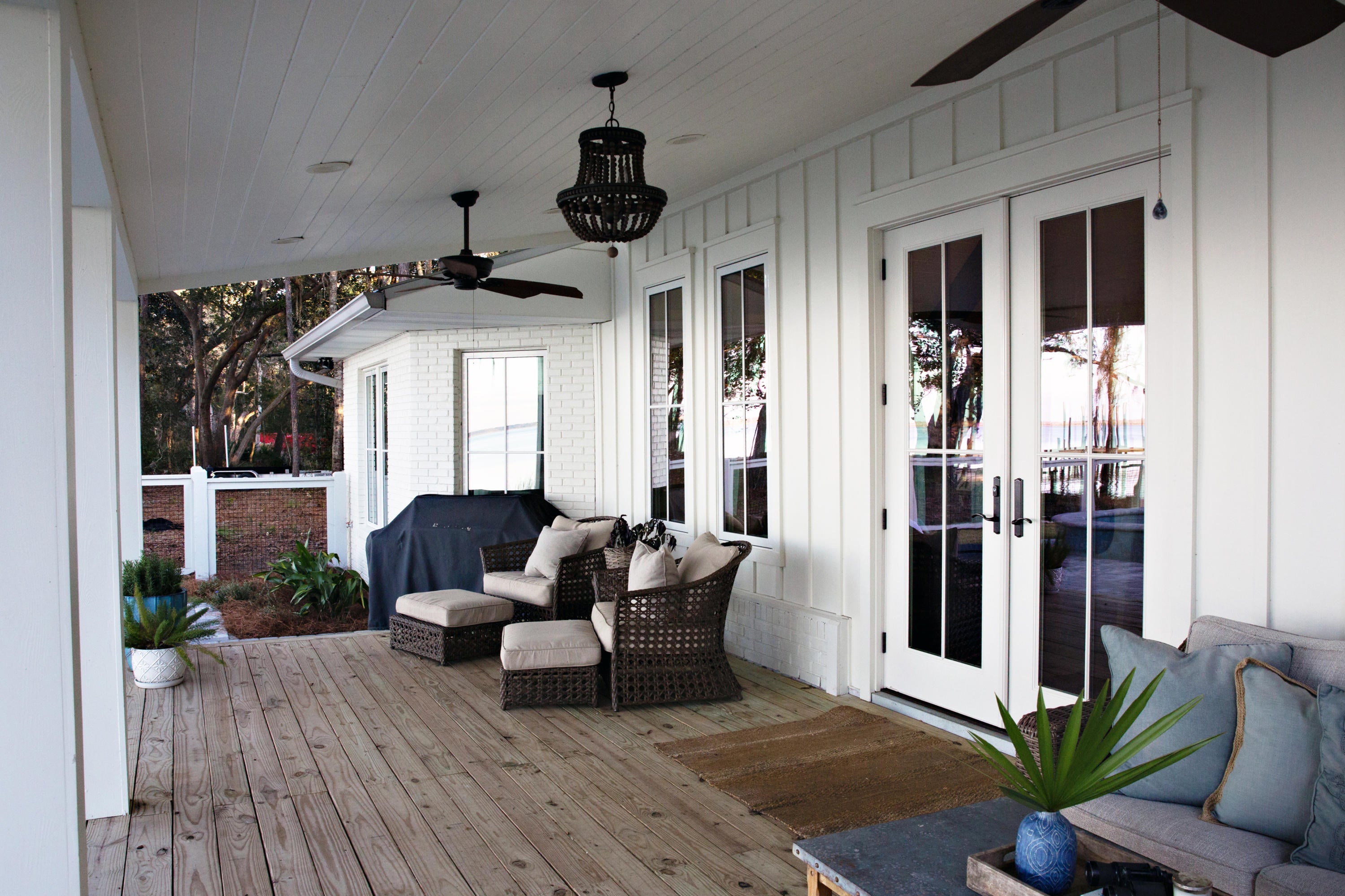 MAGNOLIA BEACH - Residential