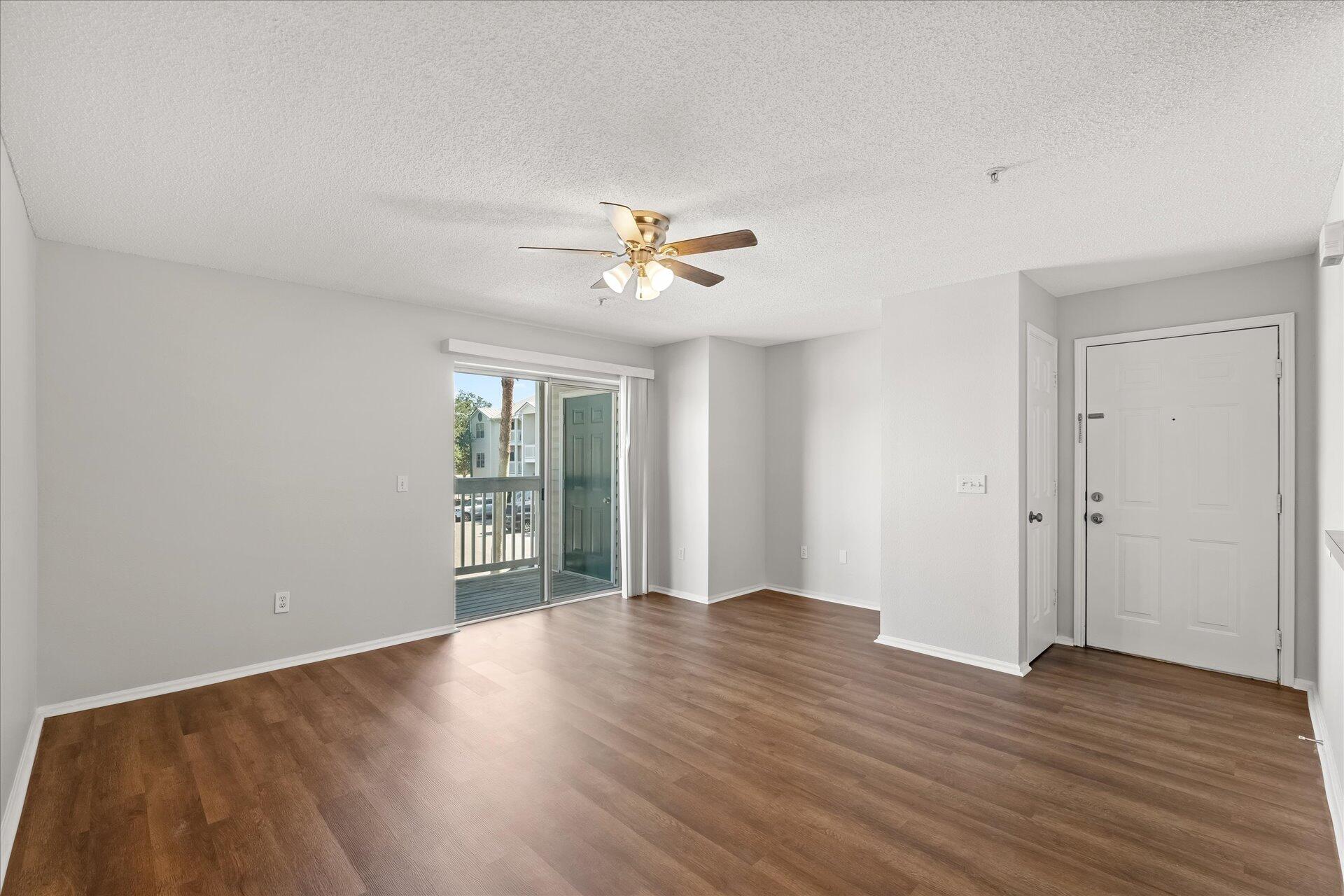 INDIAN LAKE - Residential