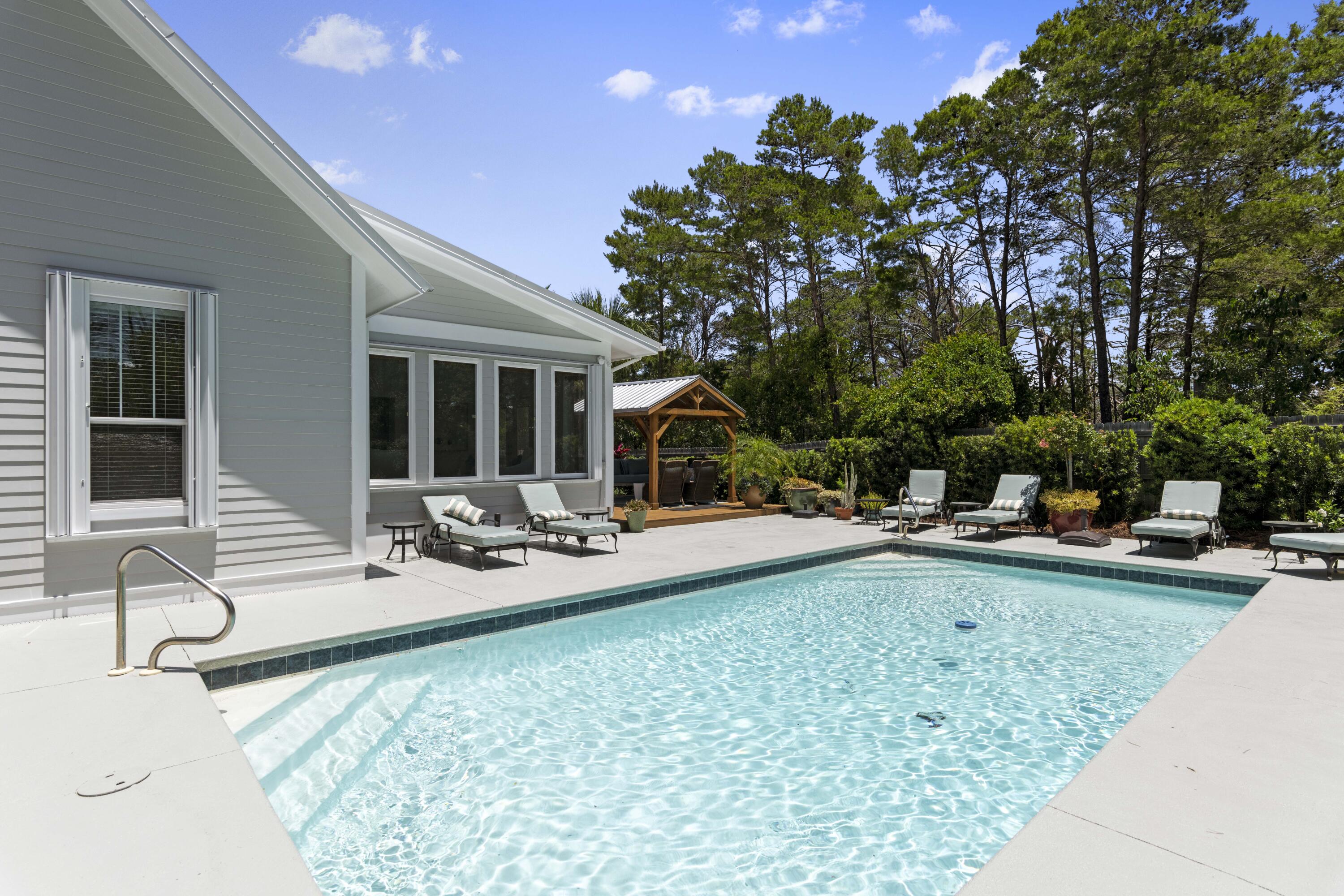 GULFVIEW HEIGHTS - Residential
