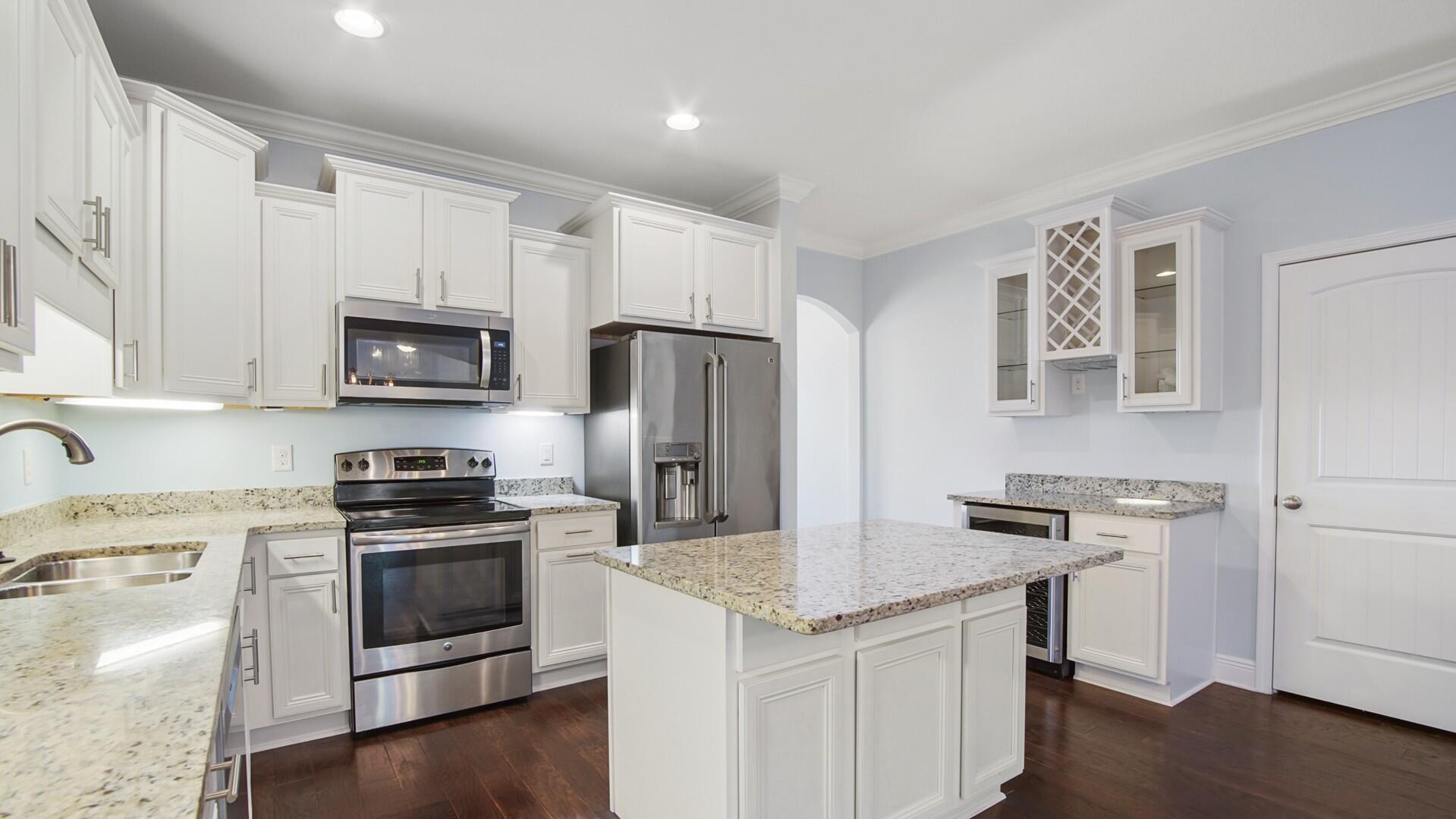 DRIFTWOOD ESTATES - Residential