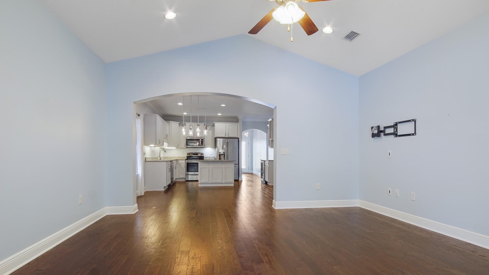DRIFTWOOD ESTATES - Residential