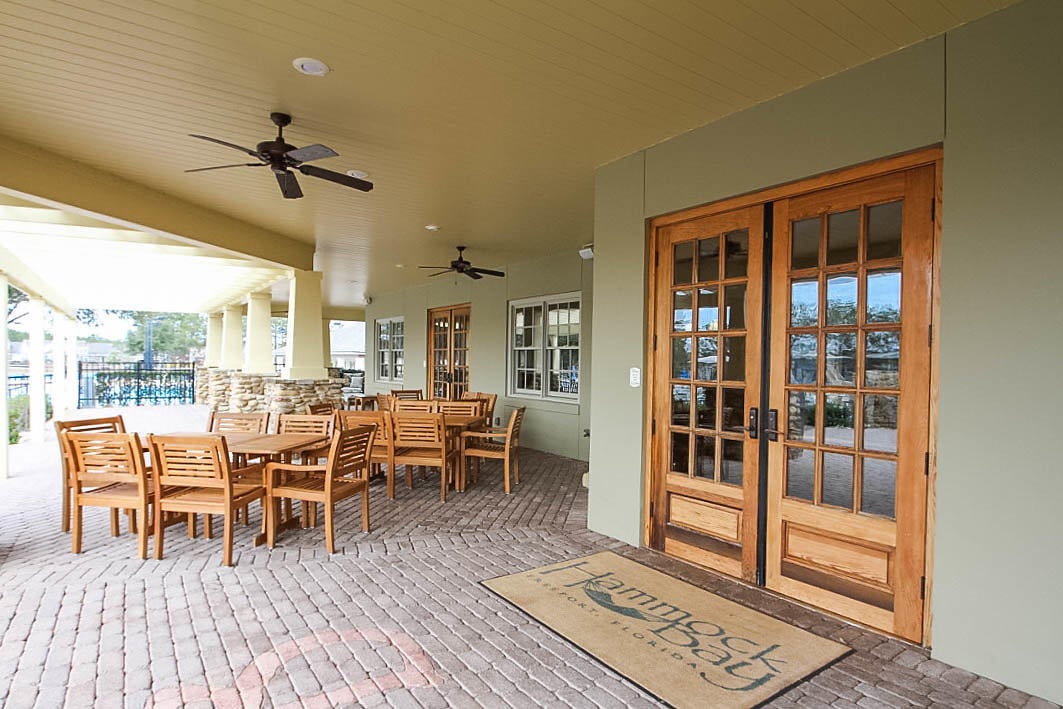 HAMMOCK BAY - Residential