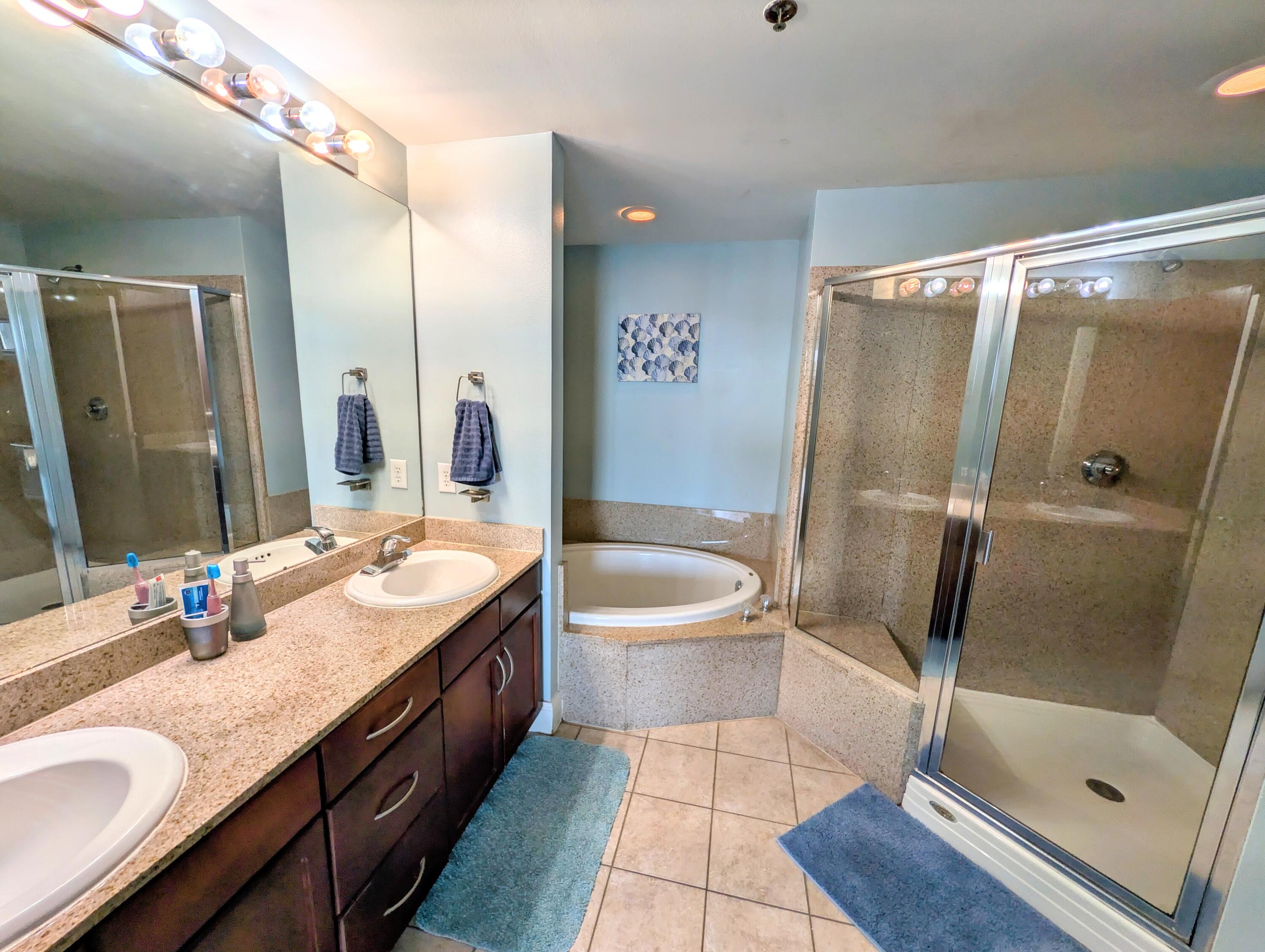 Laketown Wharf - Residential