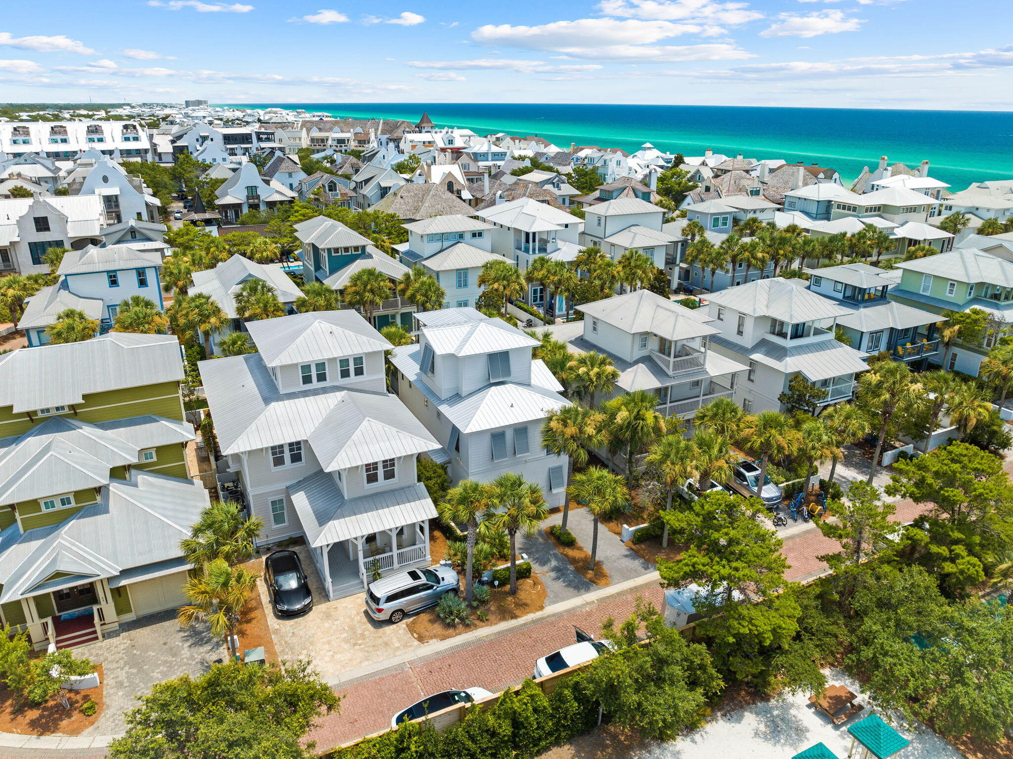 WATER'S EDGE - Residential