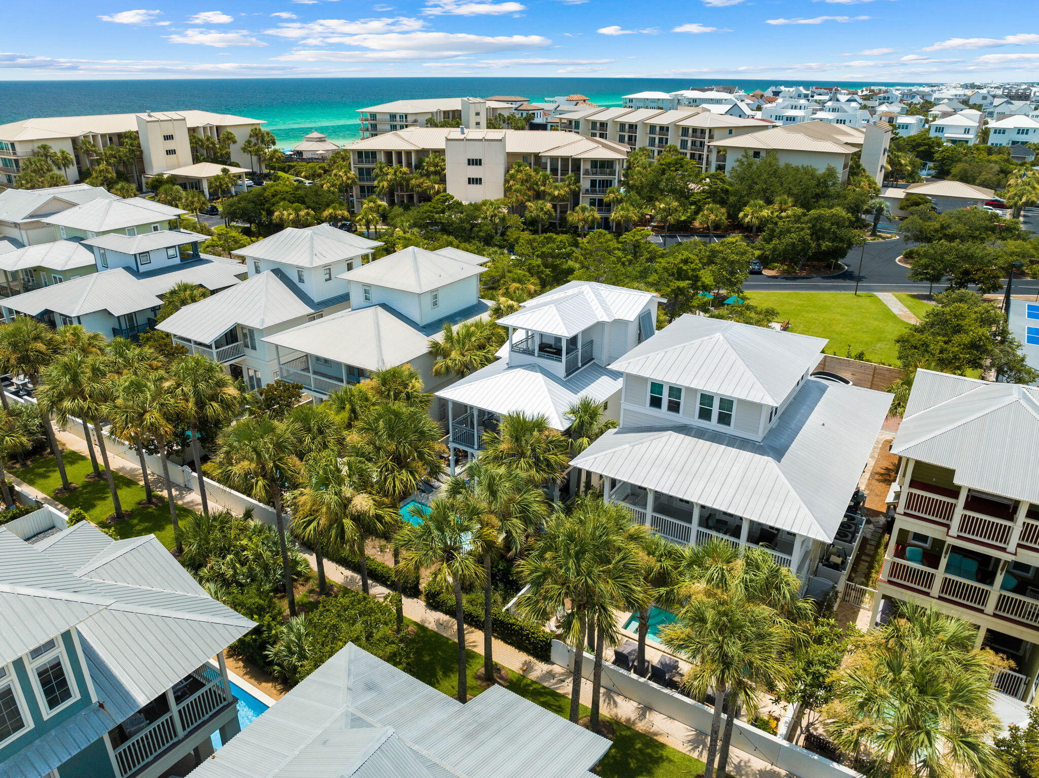 WATER'S EDGE - Residential