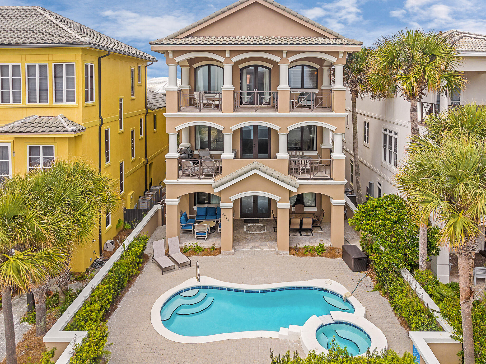 DESTINY BY THE SEA - Residential