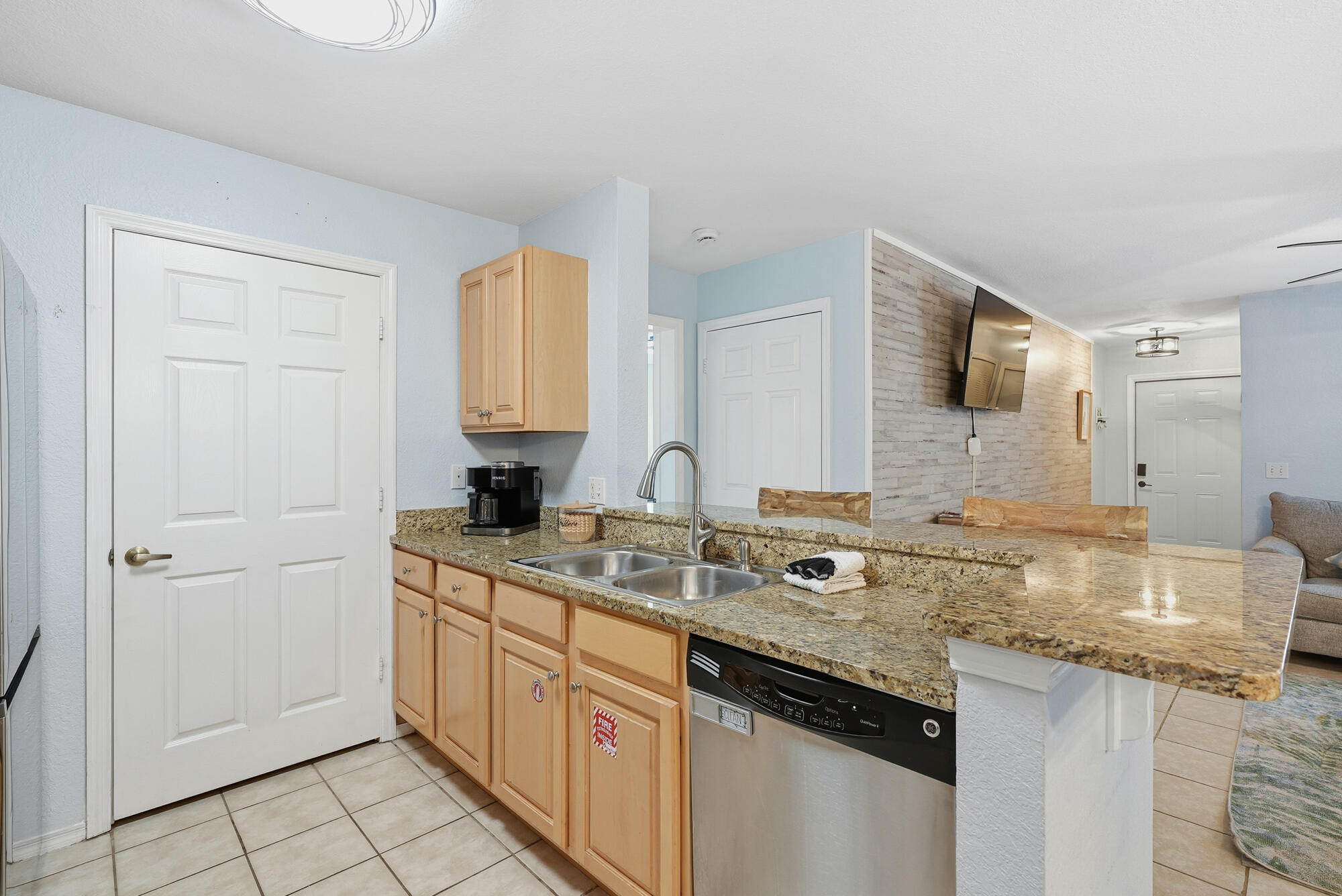 NAUTILUS COVE CONDO - Residential