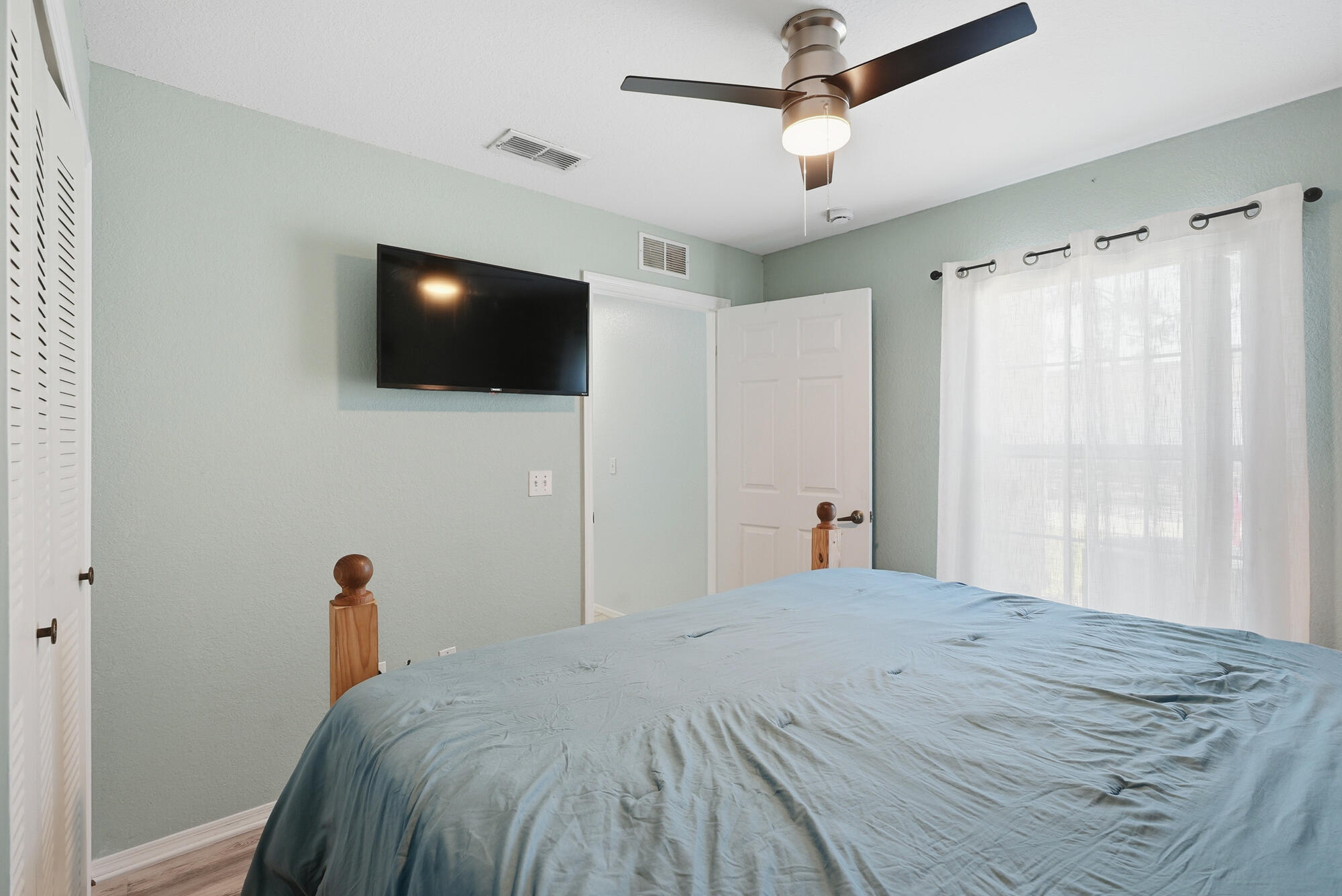 NAUTILUS COVE CONDO - Residential