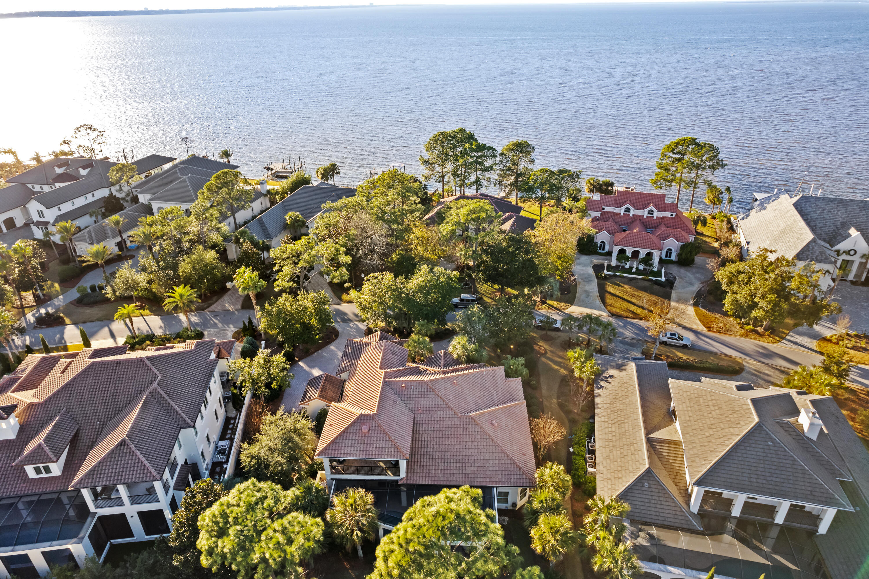 BURNT PINE - Residential