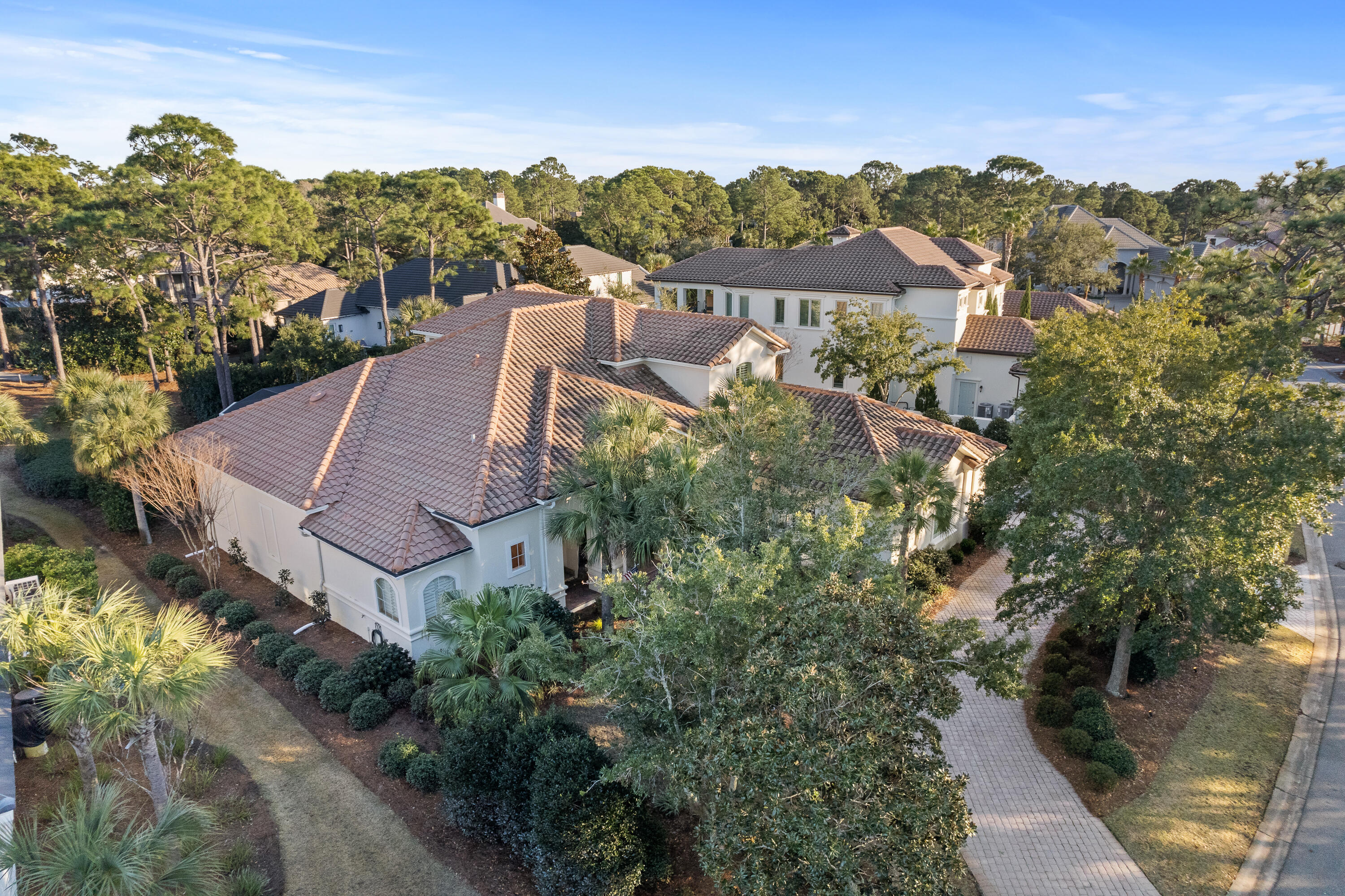 BURNT PINE - Residential