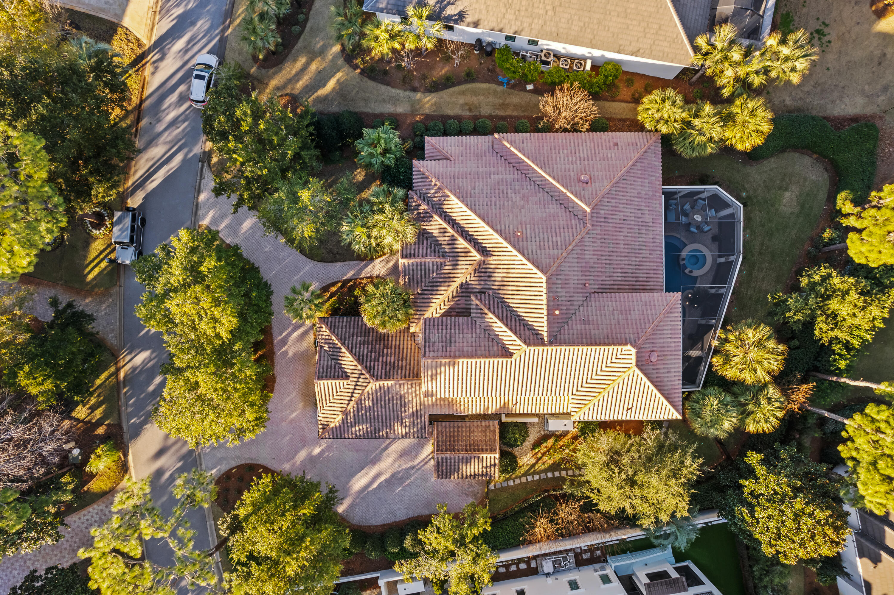 BURNT PINE - Residential