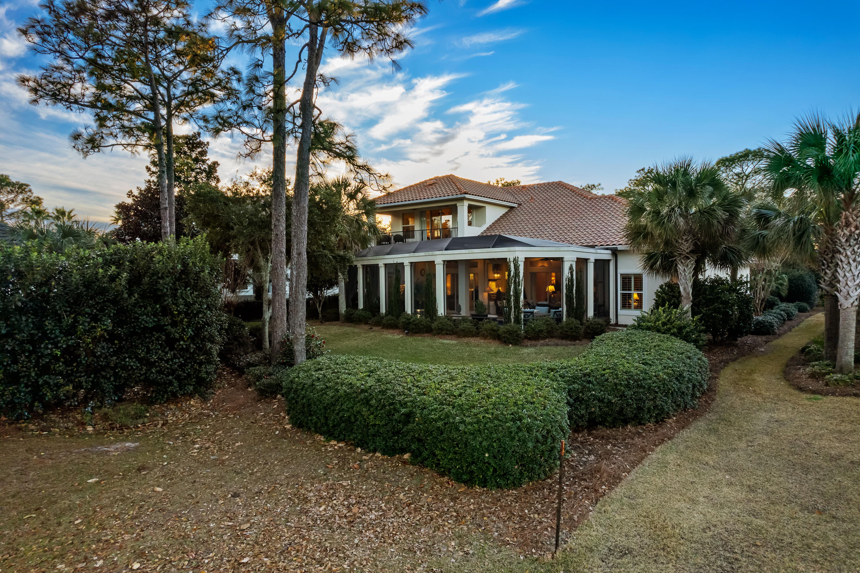 BURNT PINE - Residential
