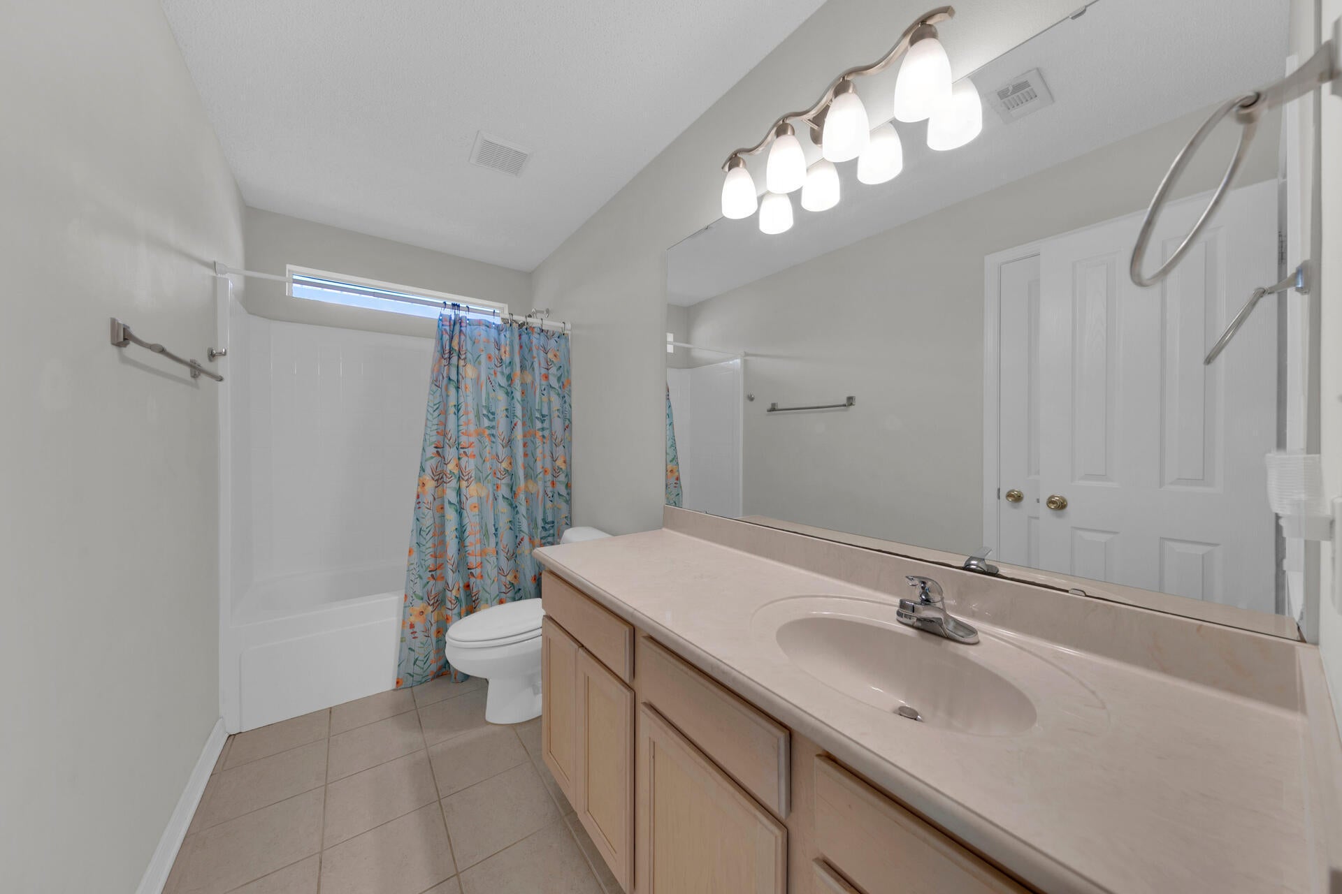 NORTH RIDGE CREEK S/D 2ND ADDN - Residential