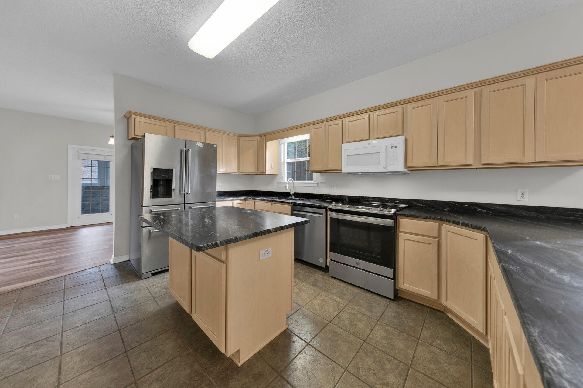 NORTH RIDGE CREEK S/D 2ND ADDN - Residential