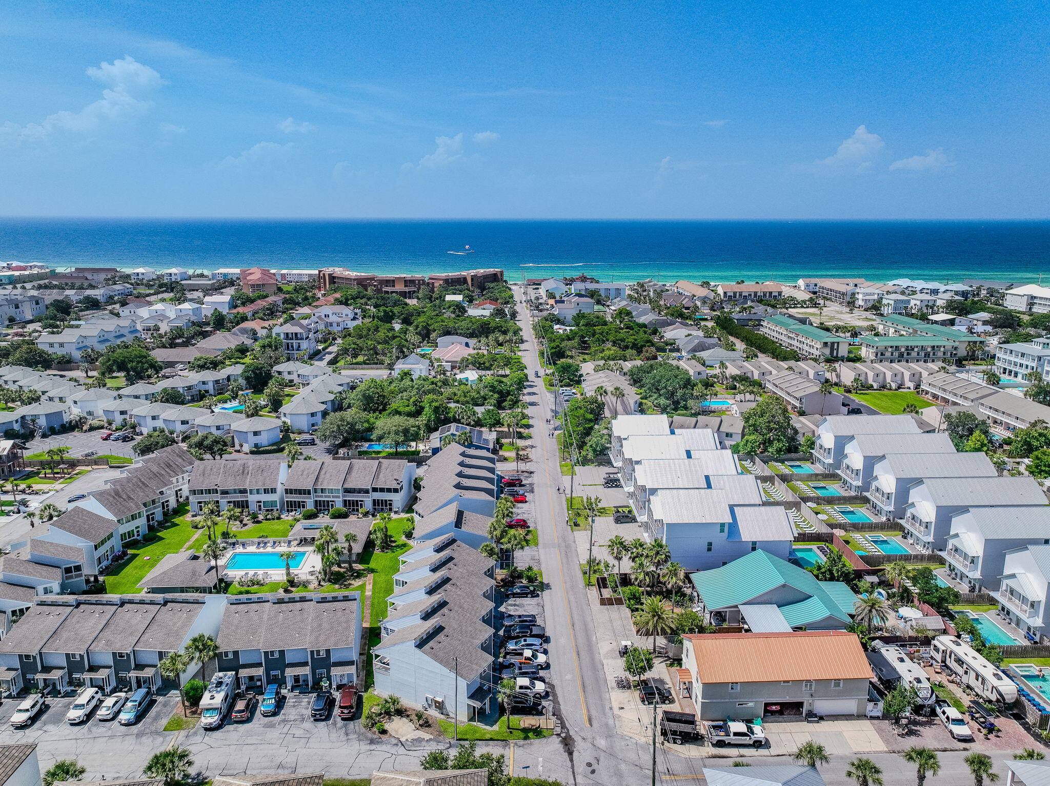 MISTY COVE T/H PH 1 - Residential