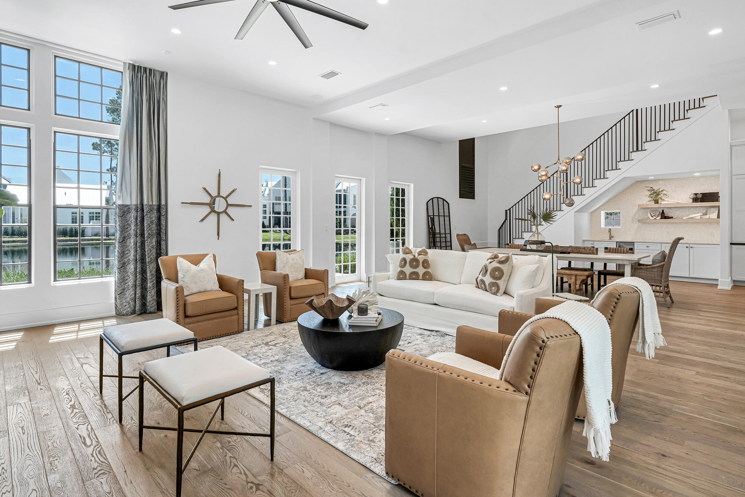 CHURCHILL OAKS - Residential