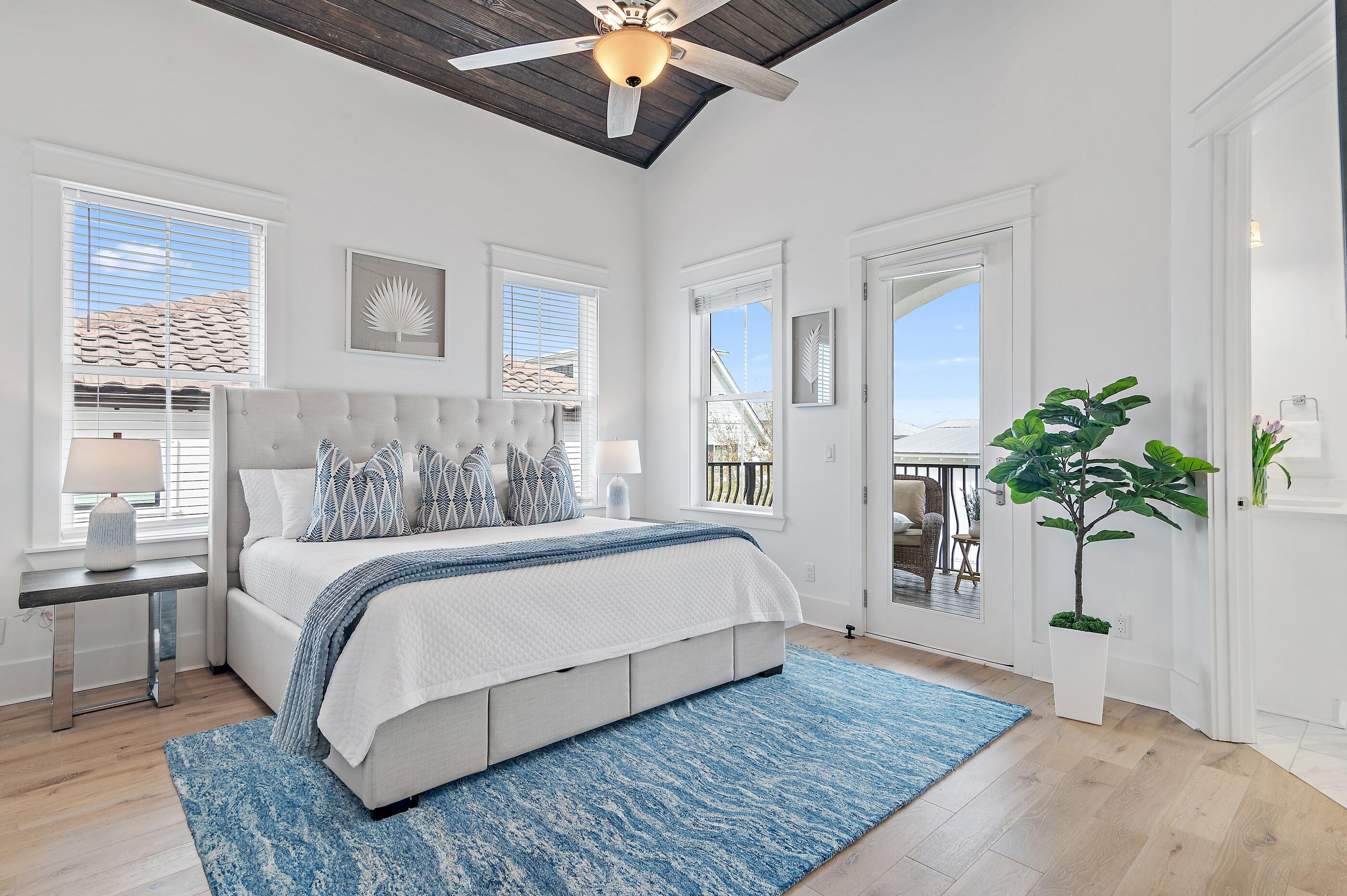 PALMEIRA VILLAS AT SEAGROVE BEACH - Residential
