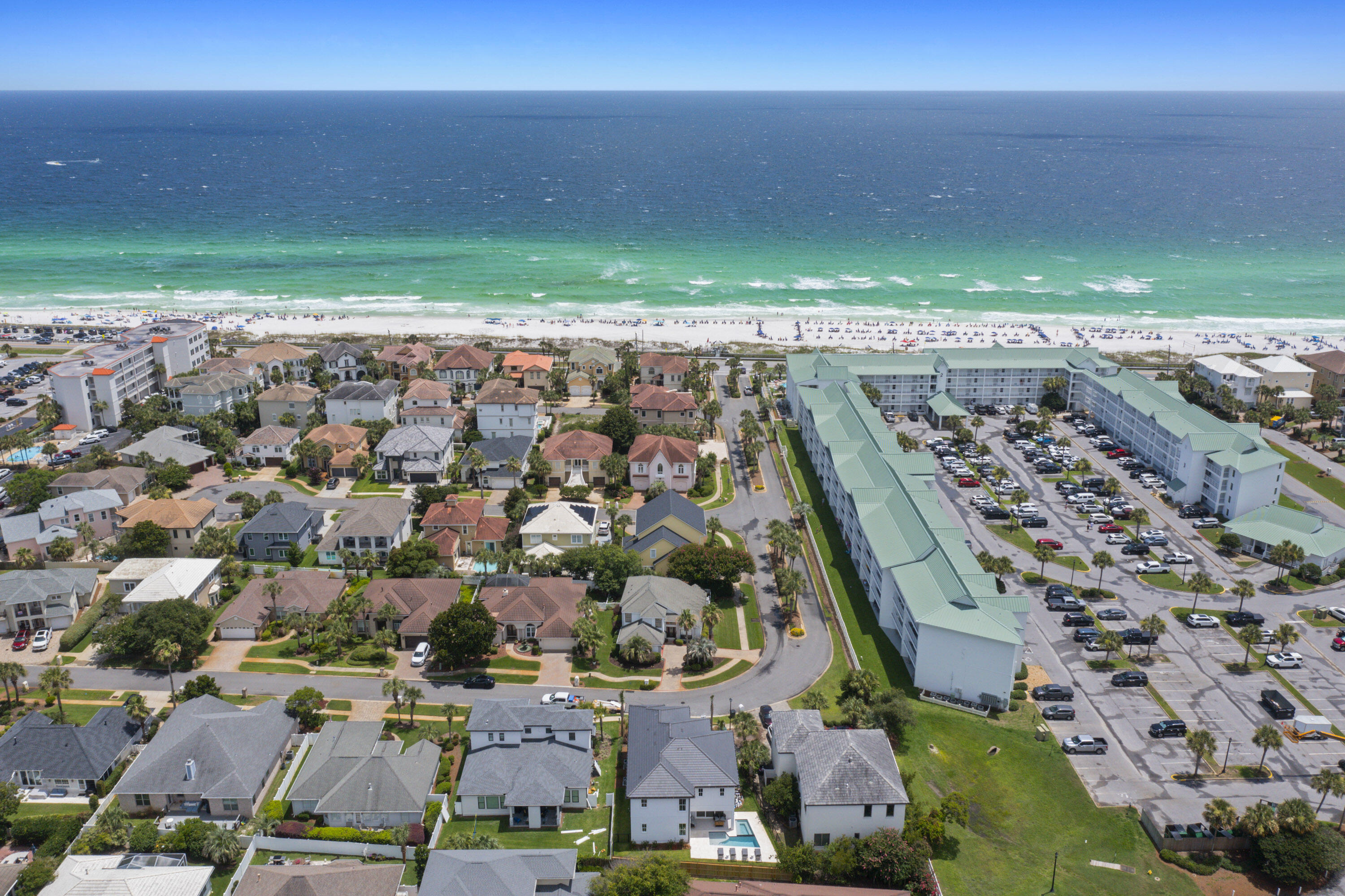 AVALON BEACH ESTATES - Residential