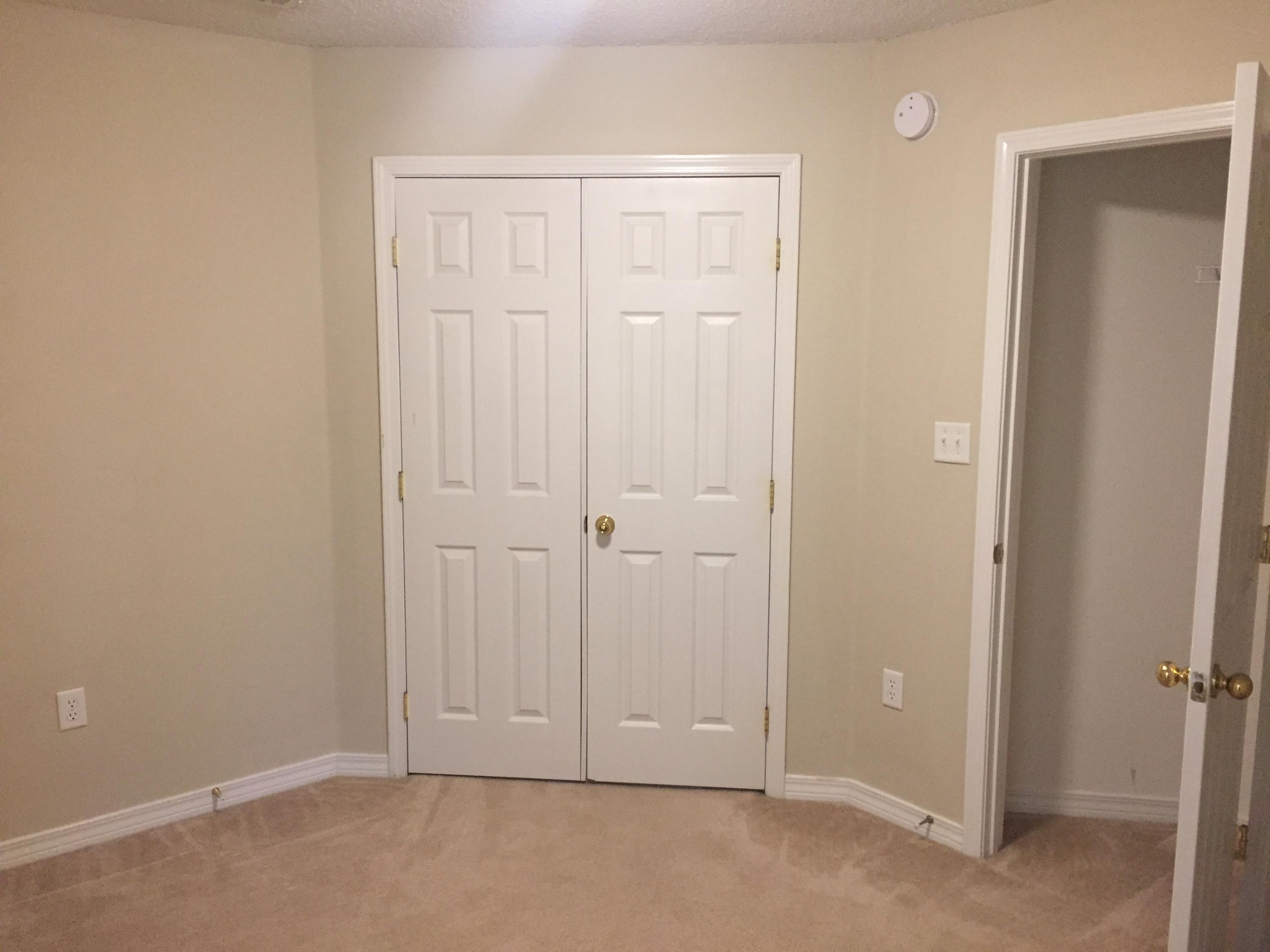 VICTORIAN VILLAGE - Residential Lease