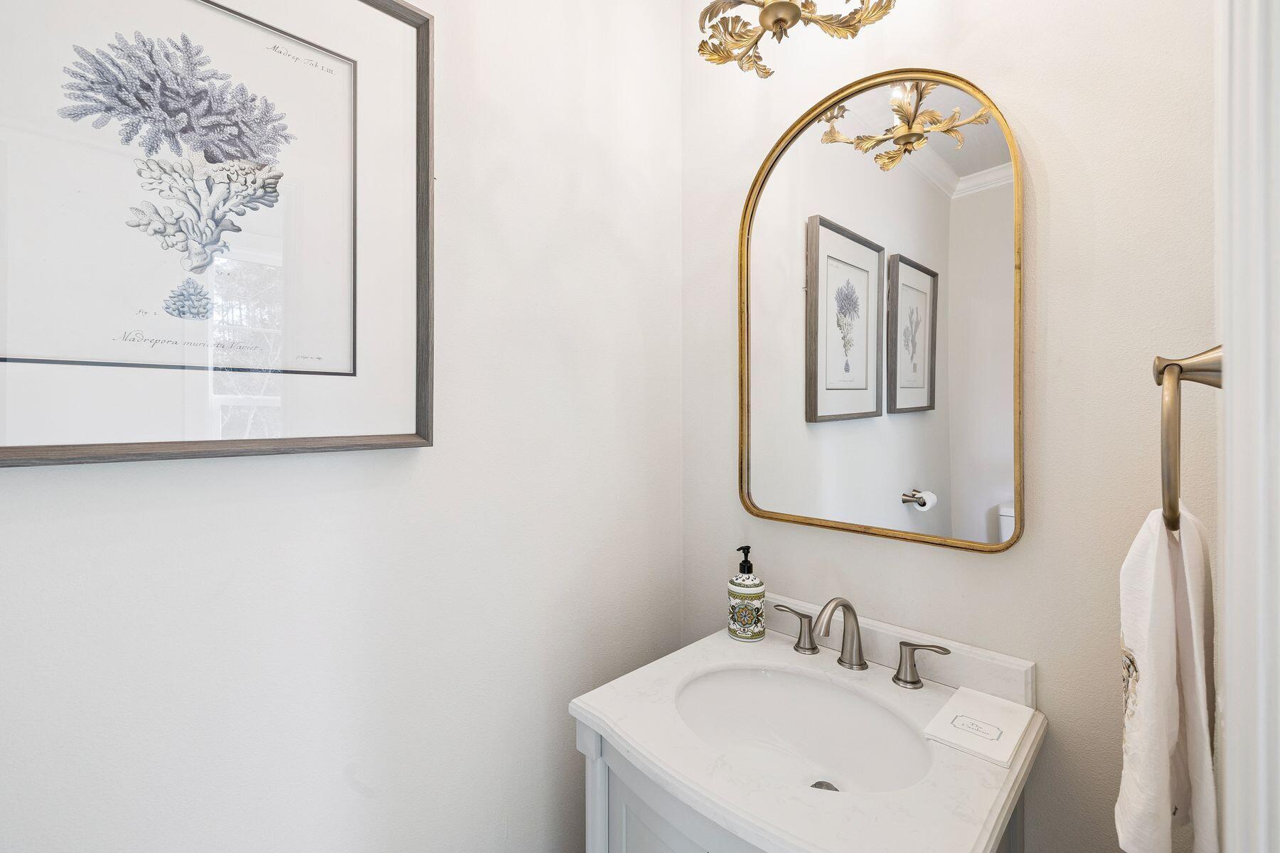 HEWETT BAYOU - Residential