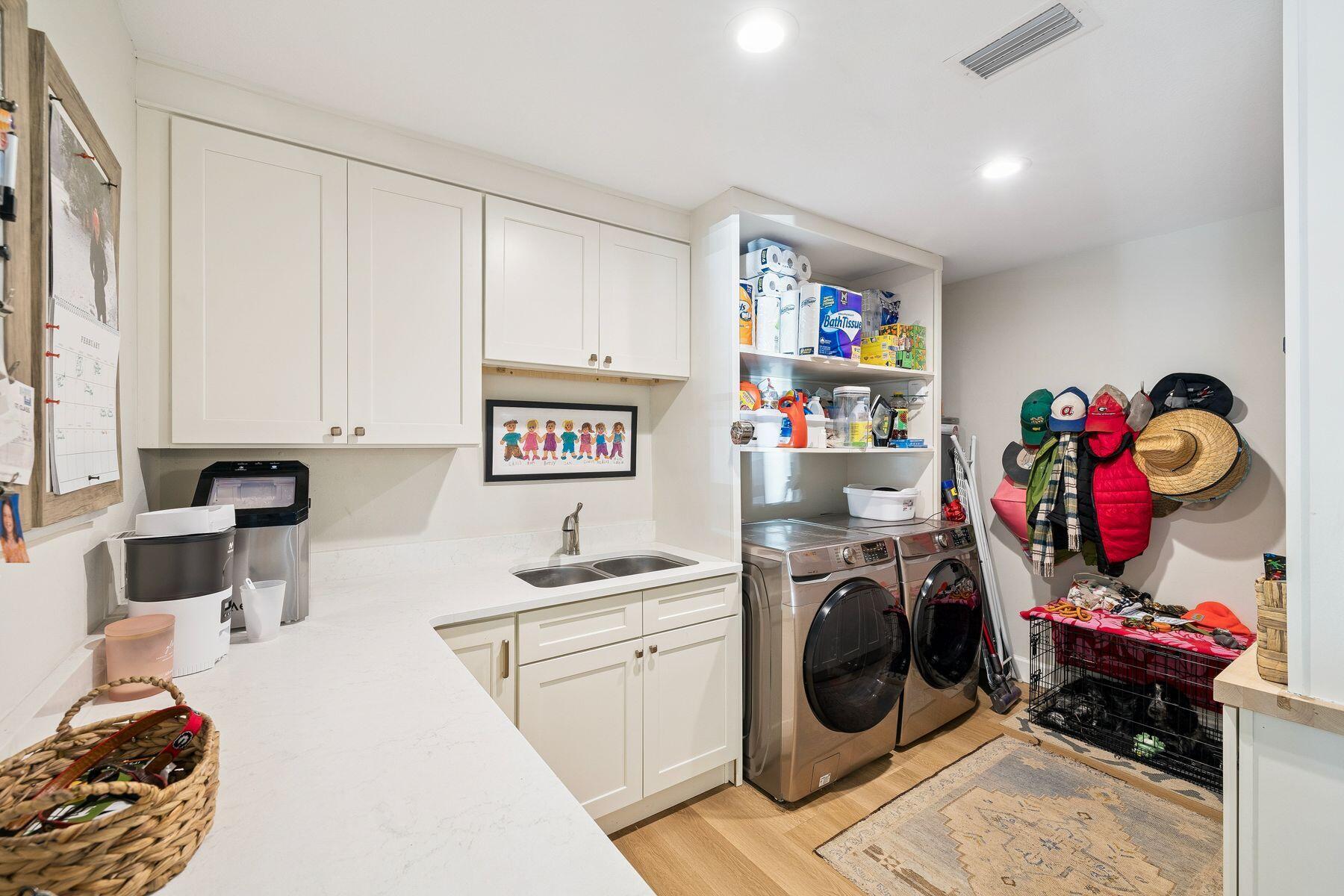 HEWETT BAYOU - Residential