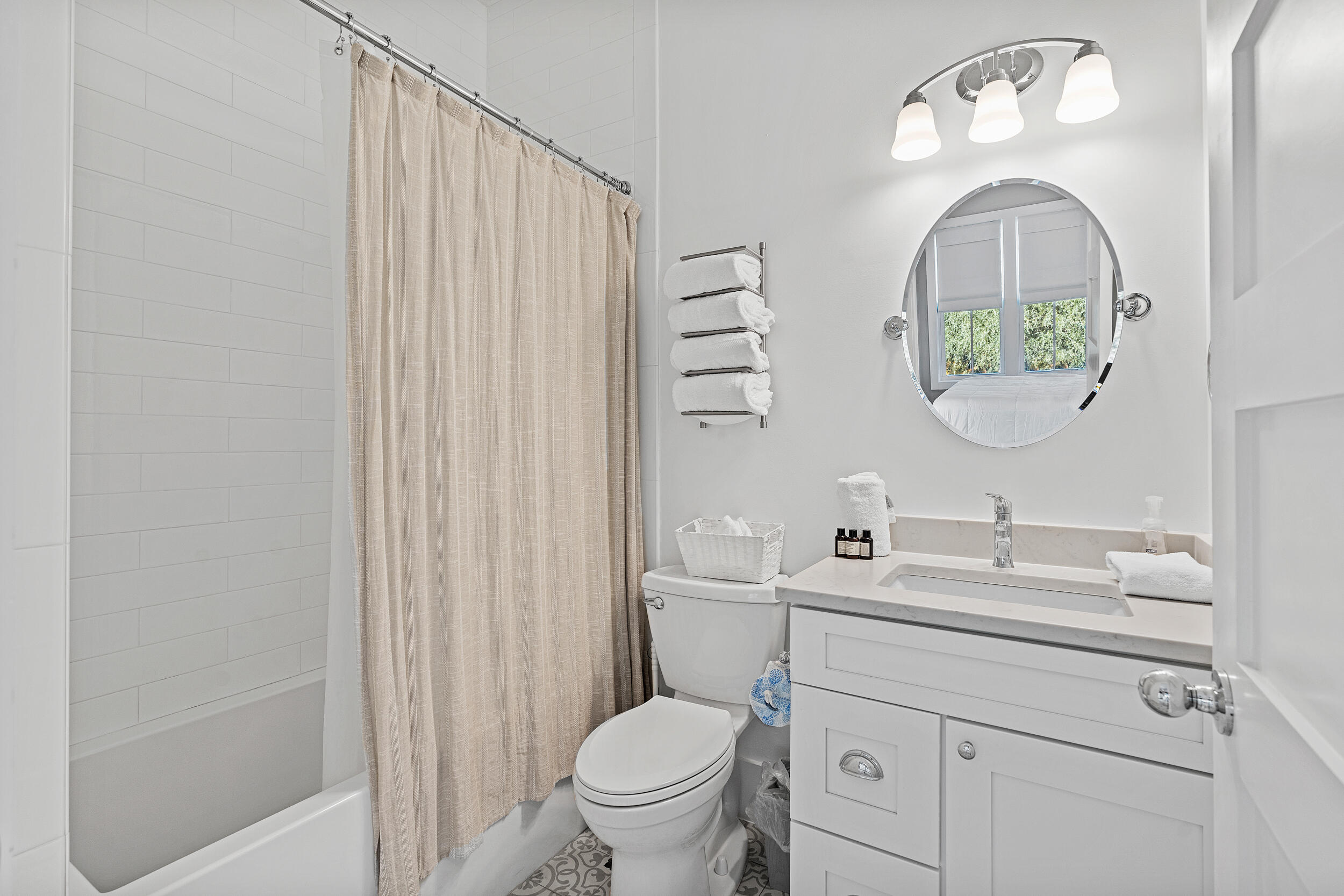 POMPANO PLACE - Residential