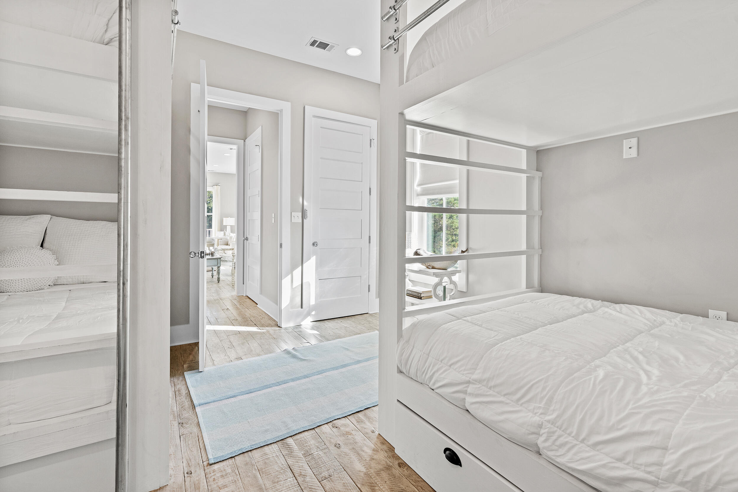 POMPANO PLACE - Residential