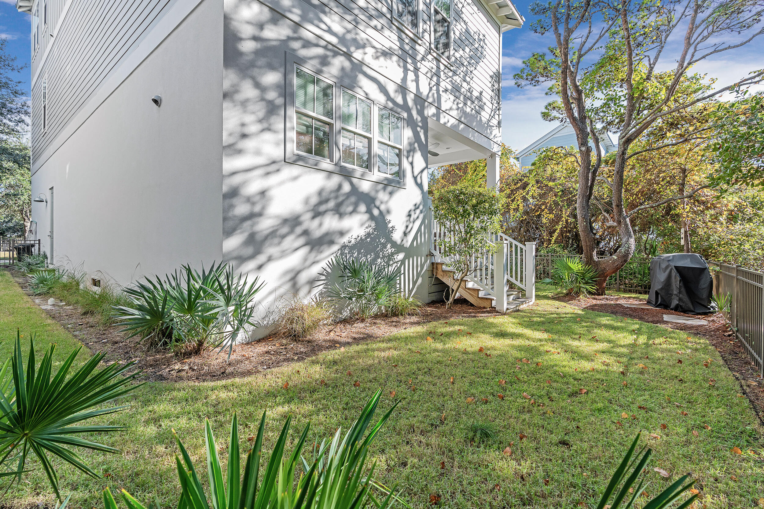 POMPANO PLACE - Residential