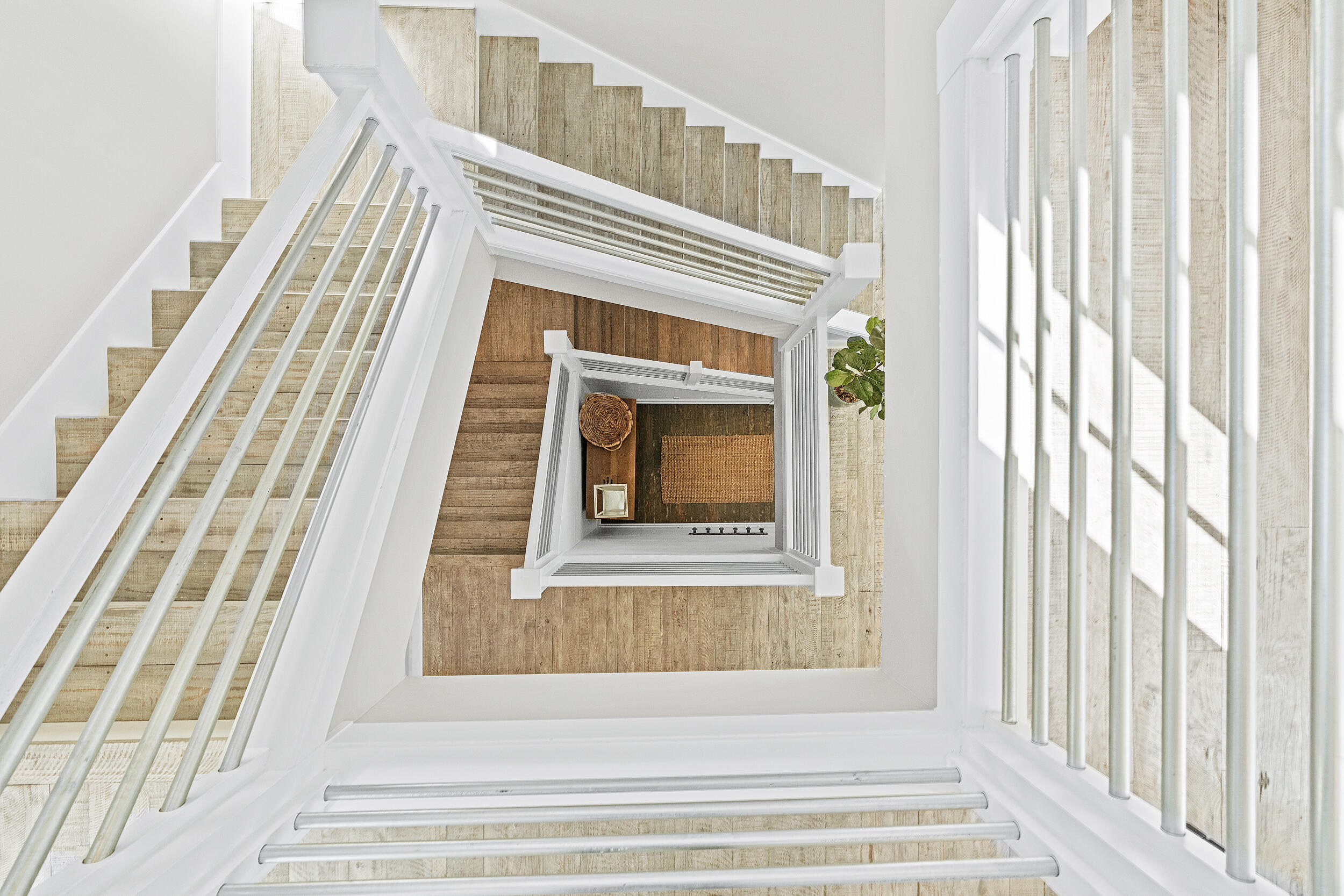 POMPANO PLACE - Residential