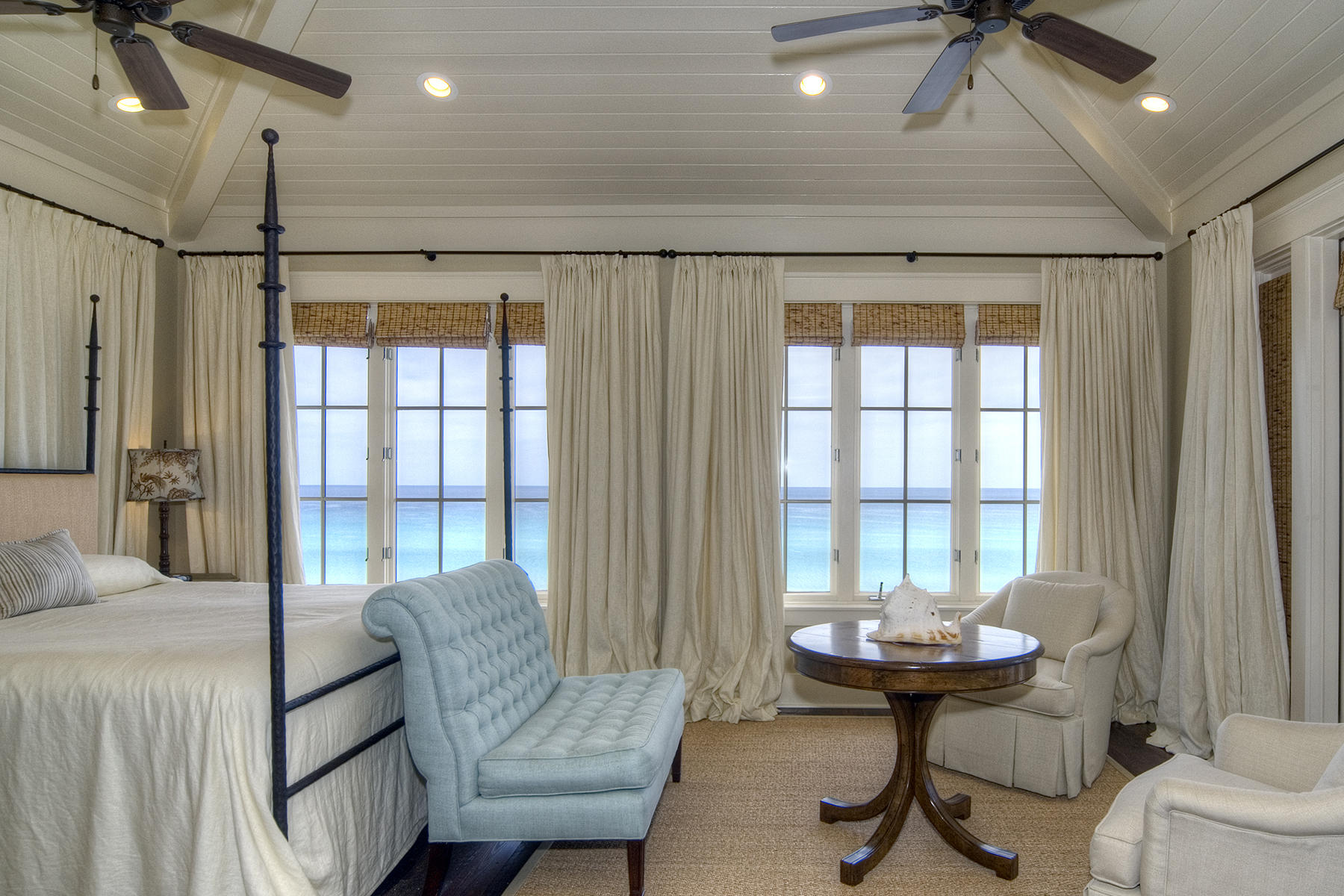 RETREAT THE - Residential