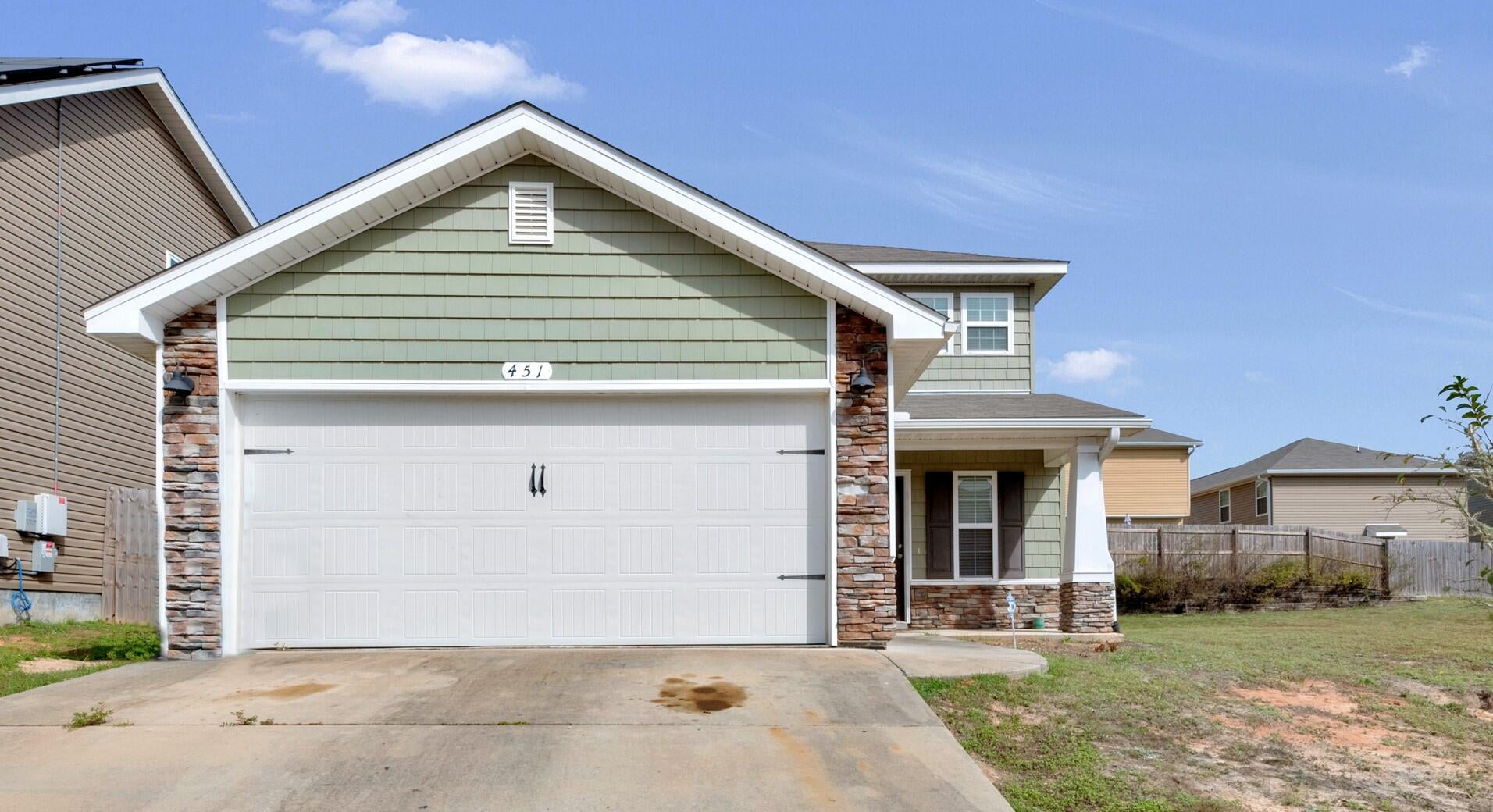 Great 2-story home and only 4 years old! This 4br/2.5ba home has the master suite on the first floor and master bath includes dual vanities, walk in closet, shower/tub combo. Half bath is downstairs for your guests. Upstairs are 3 bedrooms, one full bathroom and a nice size loft to use as a lounge area or office space. The kitchen includes a breakfast bar, pantry, and stainless steel appliances. Don't miss your opportunity to make this your new home!