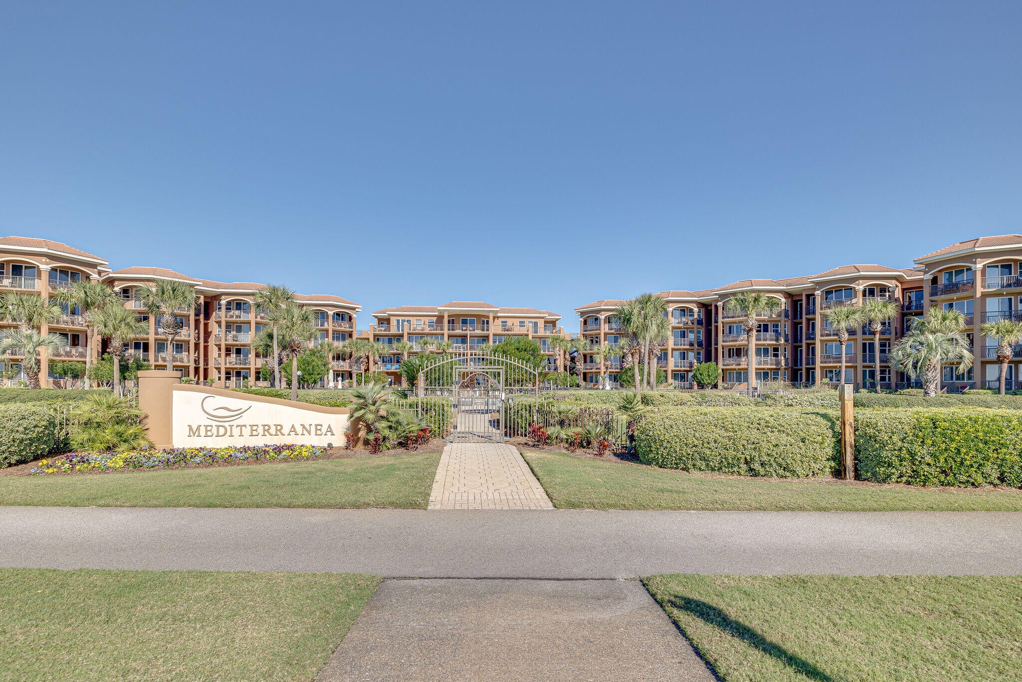 MEDITERRANEA - Residential