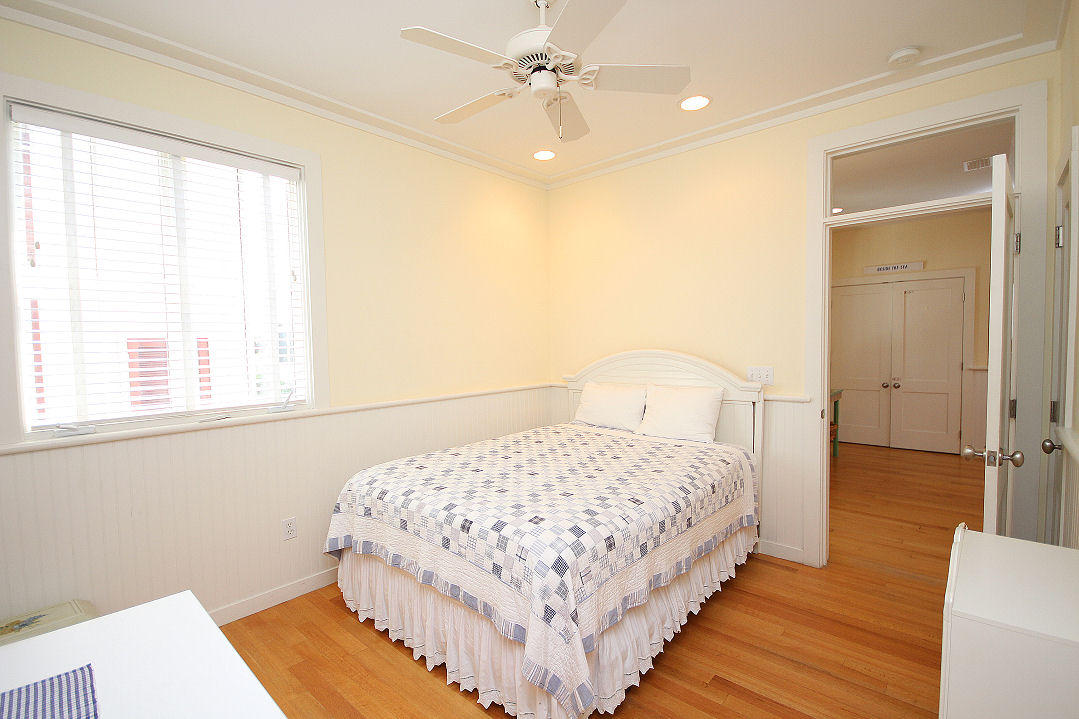 SEASIDE 11 - Residential