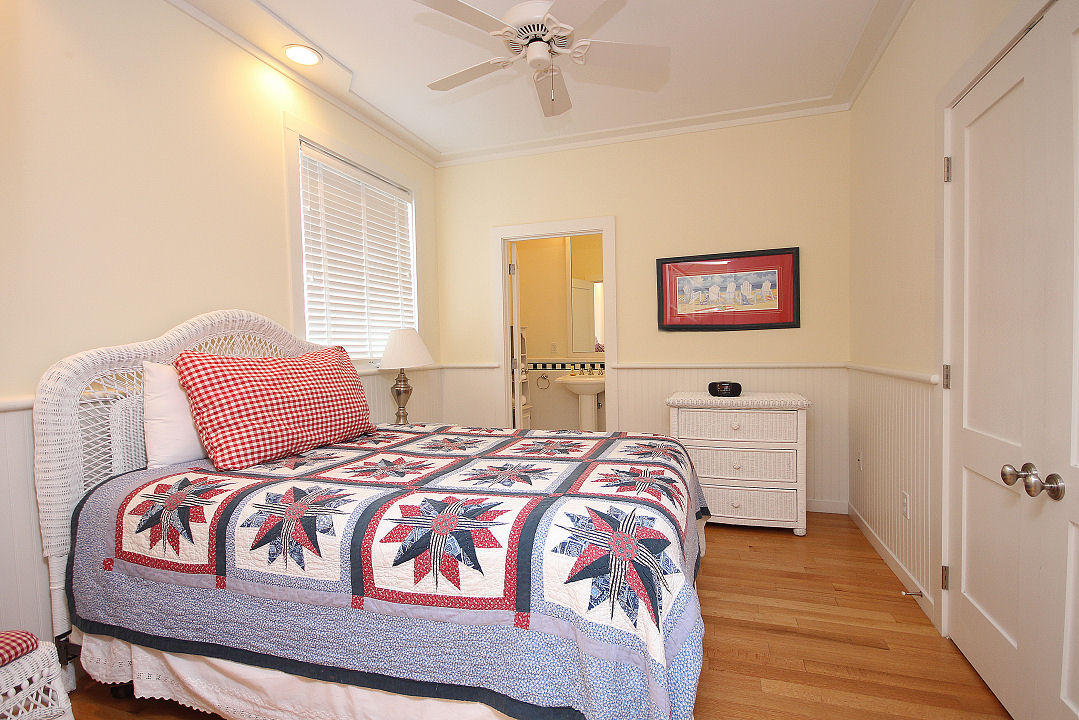 SEASIDE 11 - Residential