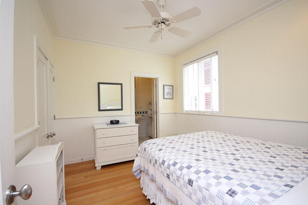 SEASIDE 11 - Residential